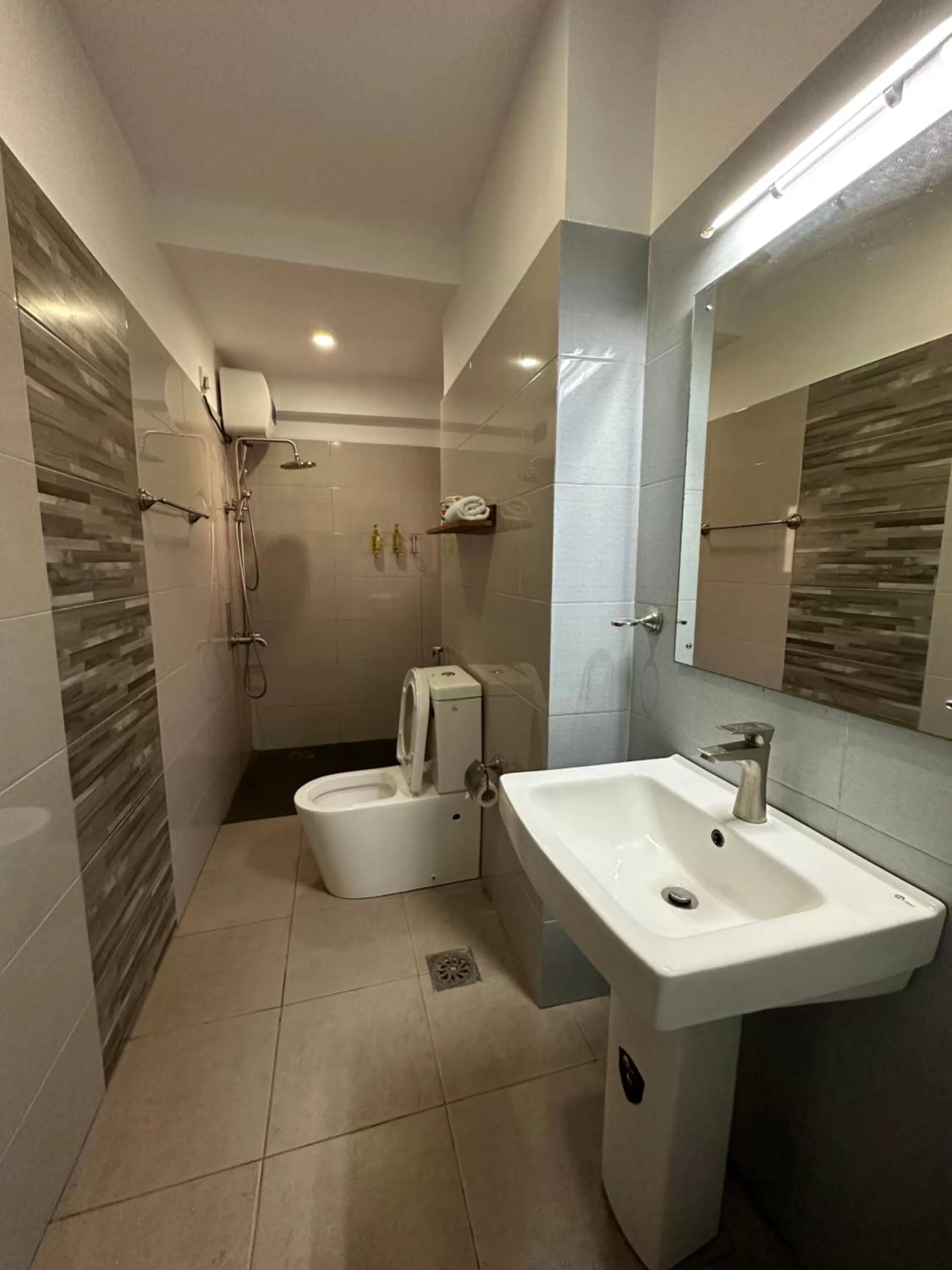 Shower in Amaluna Resorts