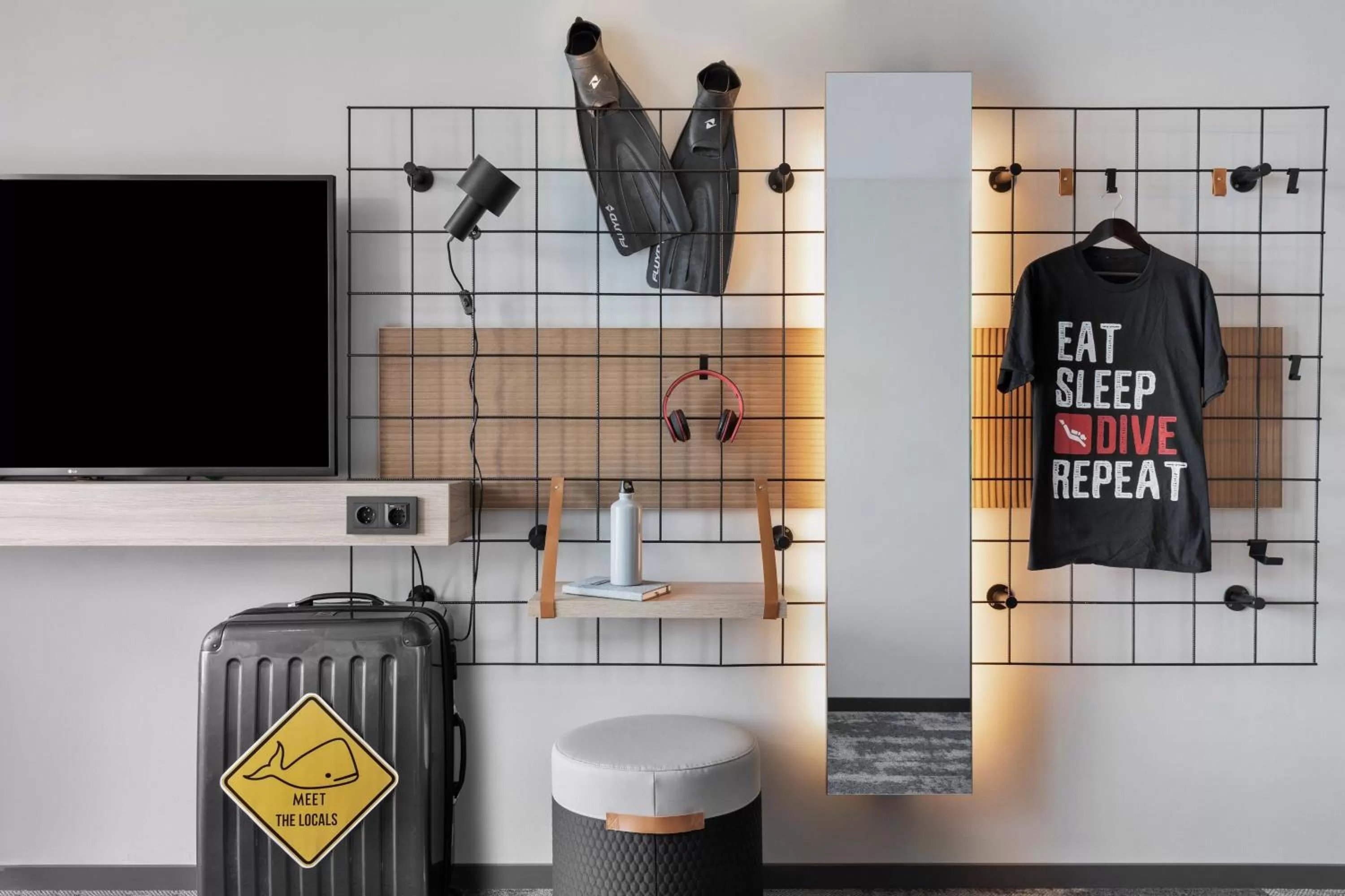 Photo of the whole room in Moxy Bergen