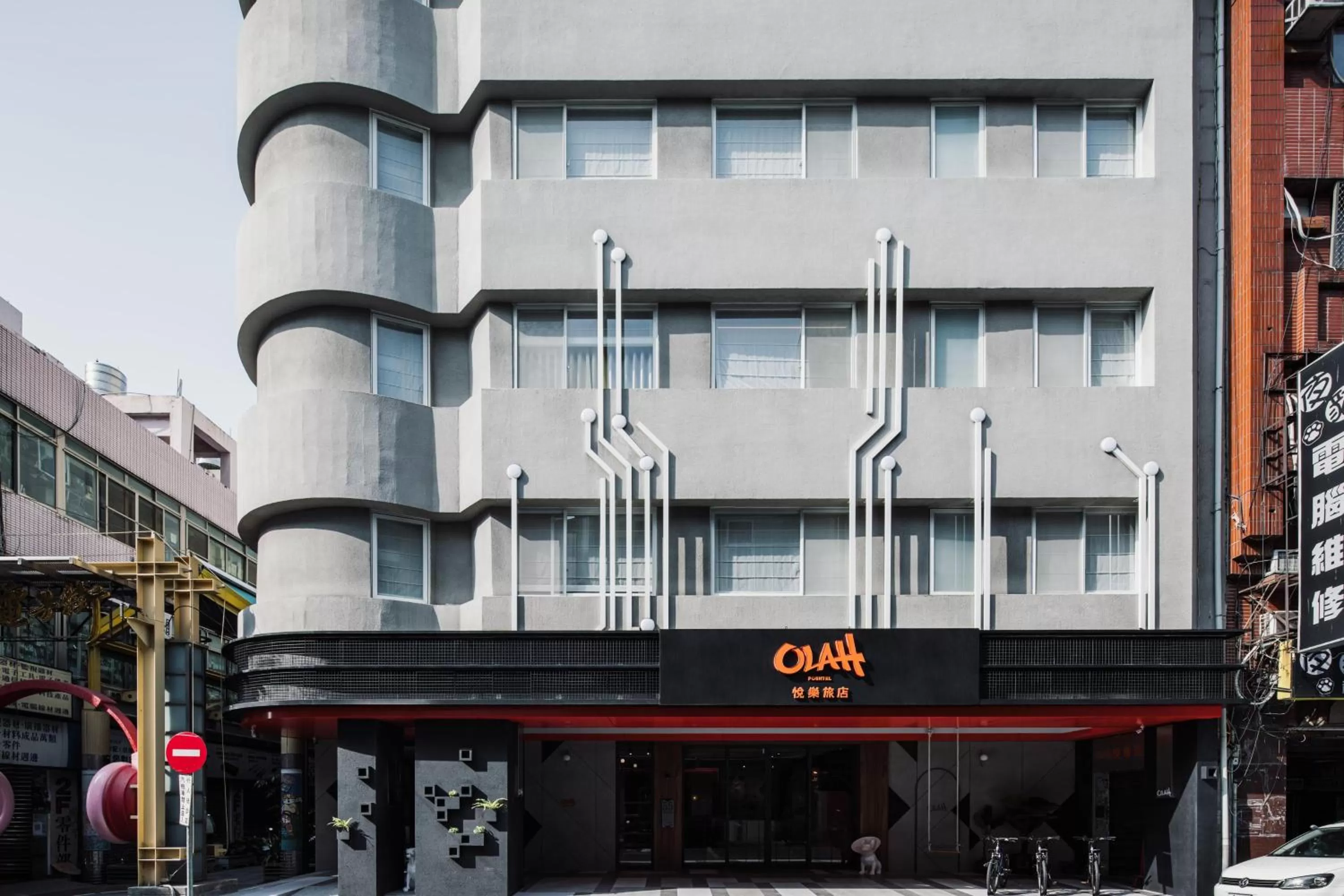 Property building in OLAH Poshtel - Taichung Station