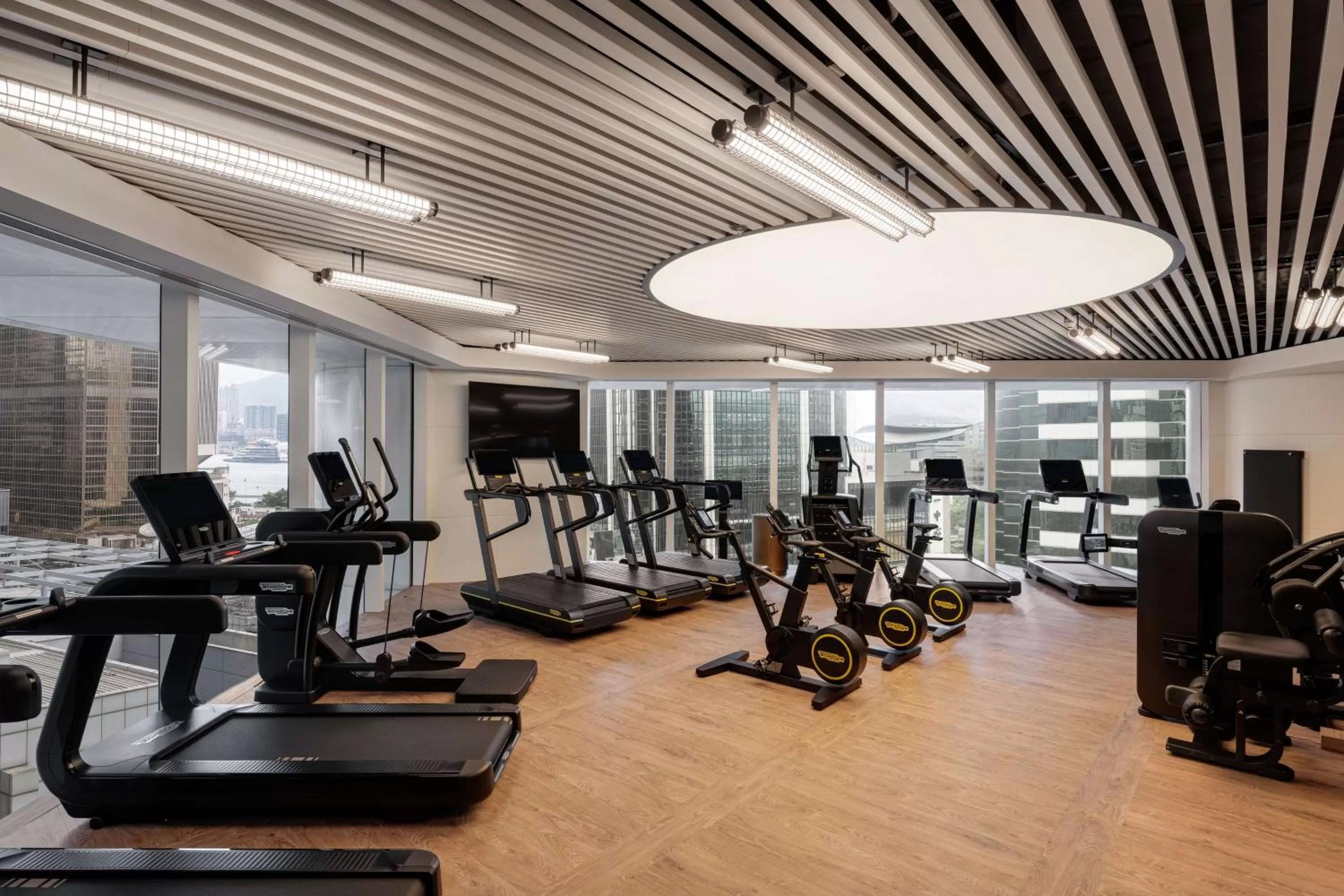 Fitness centre/facilities in Island Shangri-La, Hong Kong