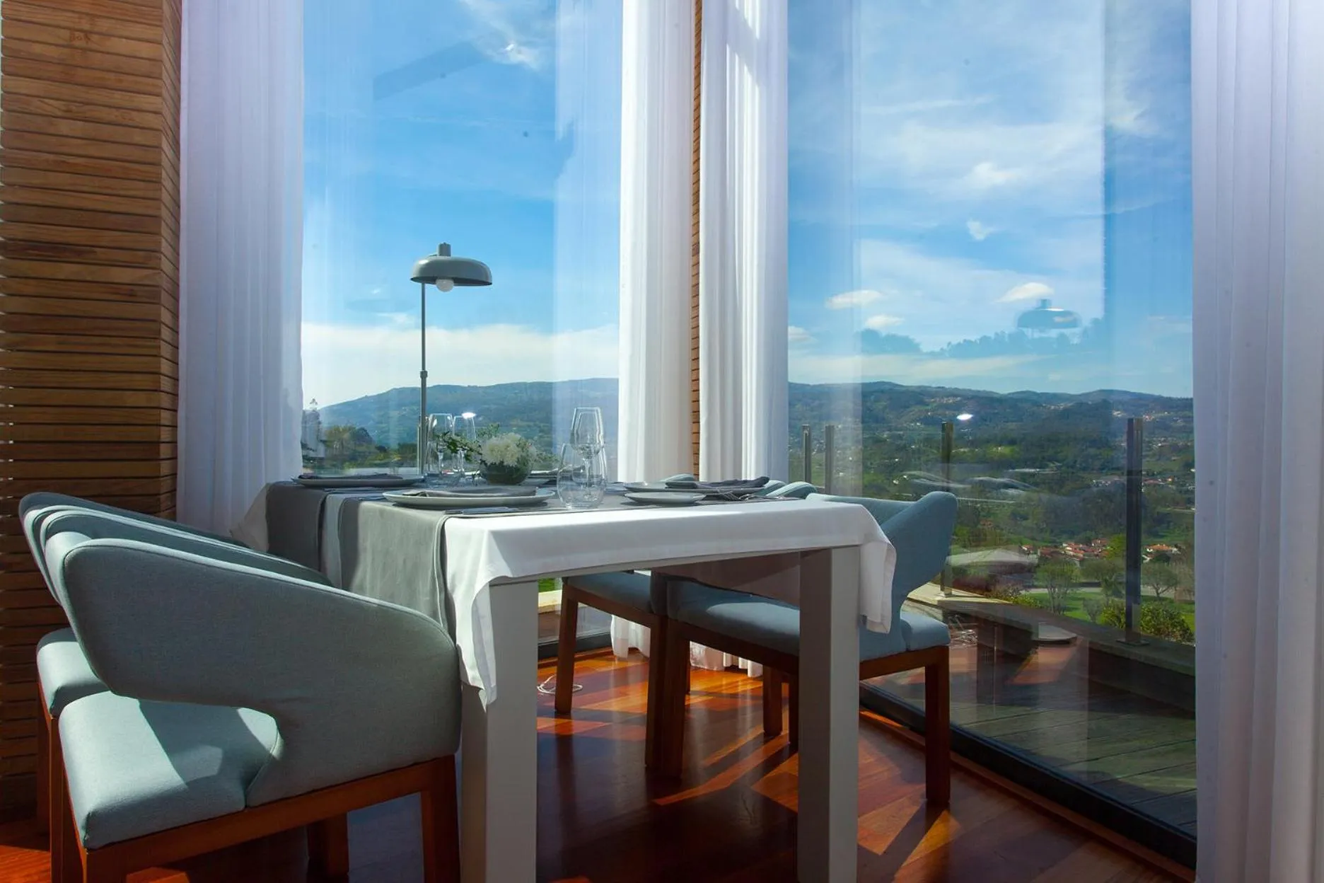 Restaurant/places to eat in Tempus Hotel & Spa