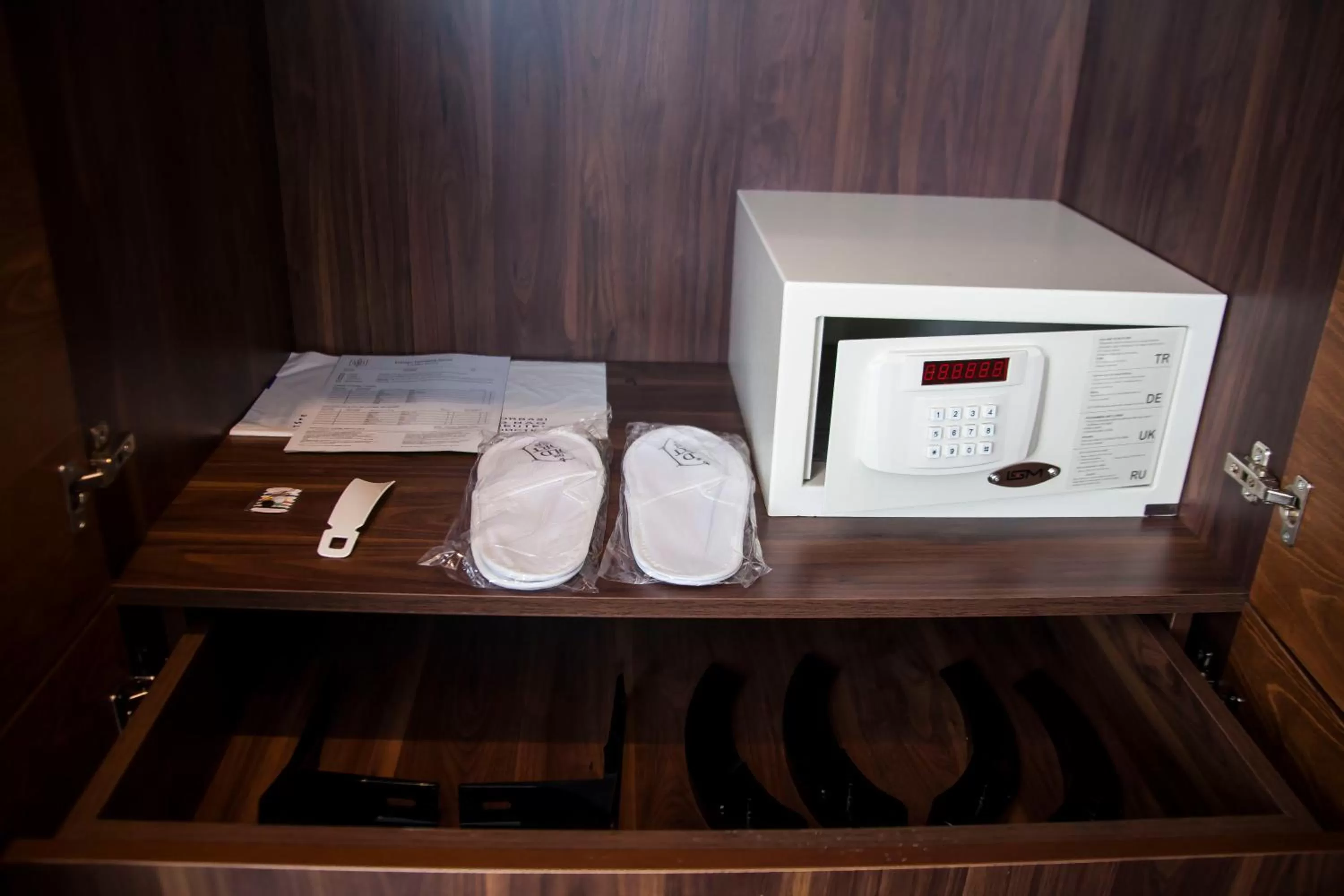 Bedroom in Old Port Hotel