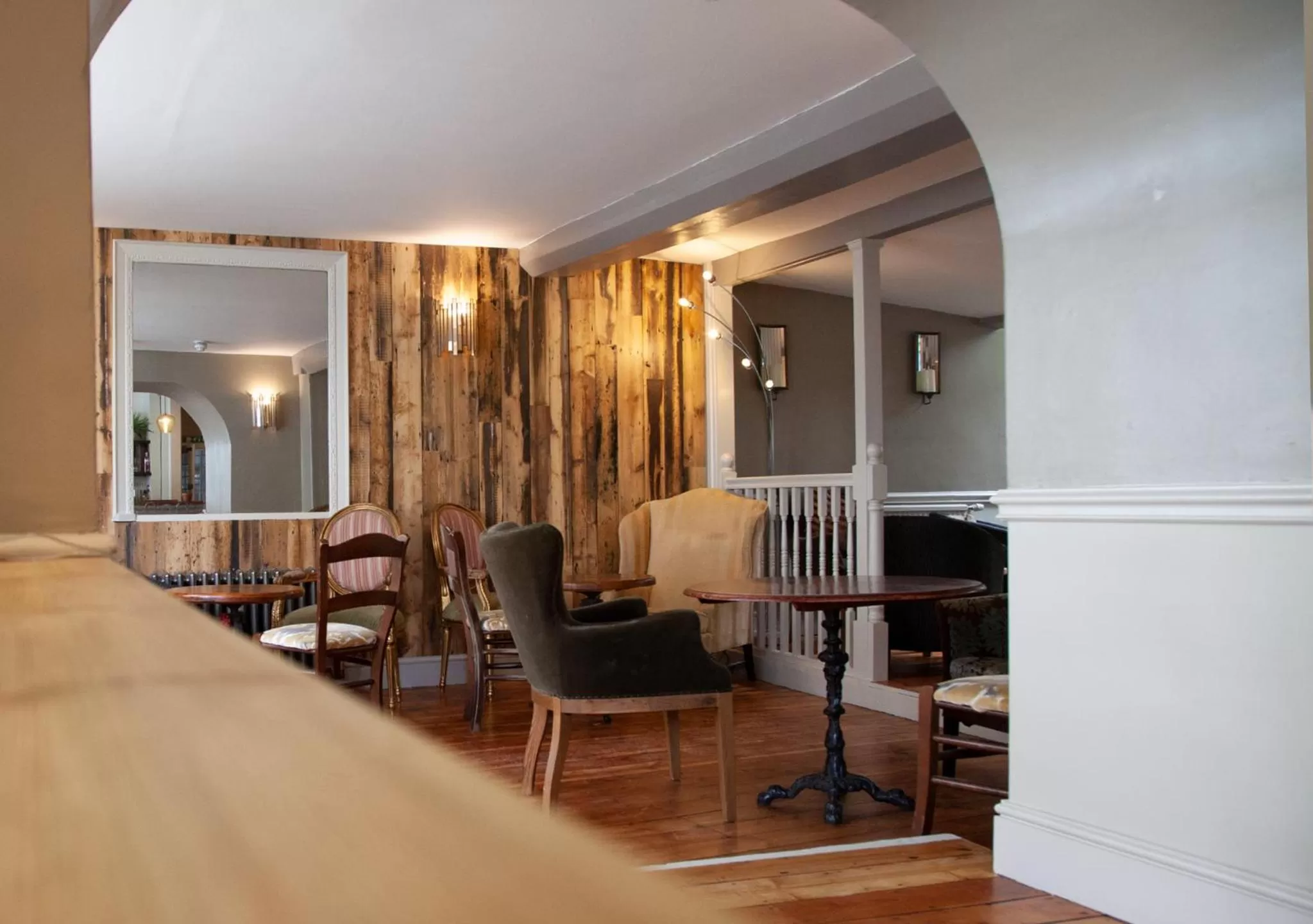 Restaurant/places to eat in The Kings Arms Hotel