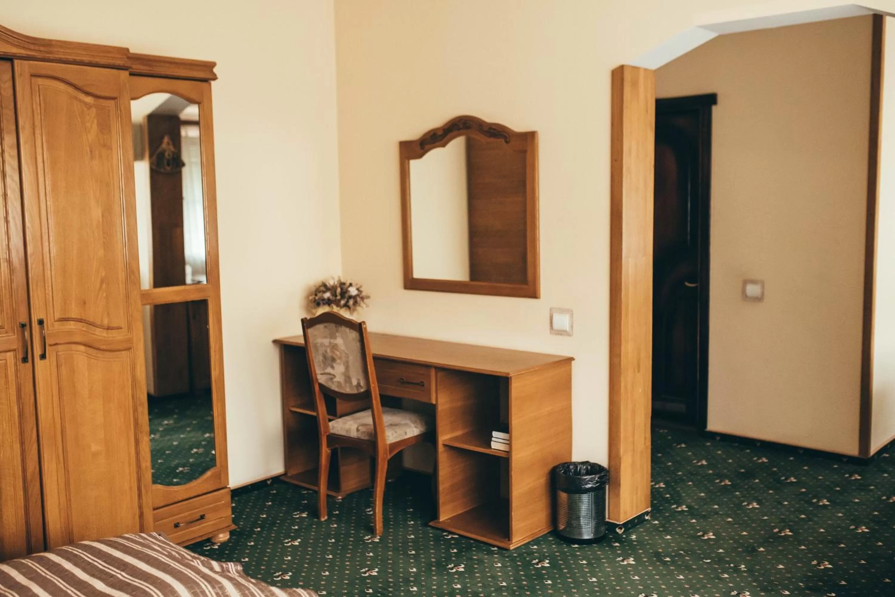 Decorative detail, Seating Area in Lyube