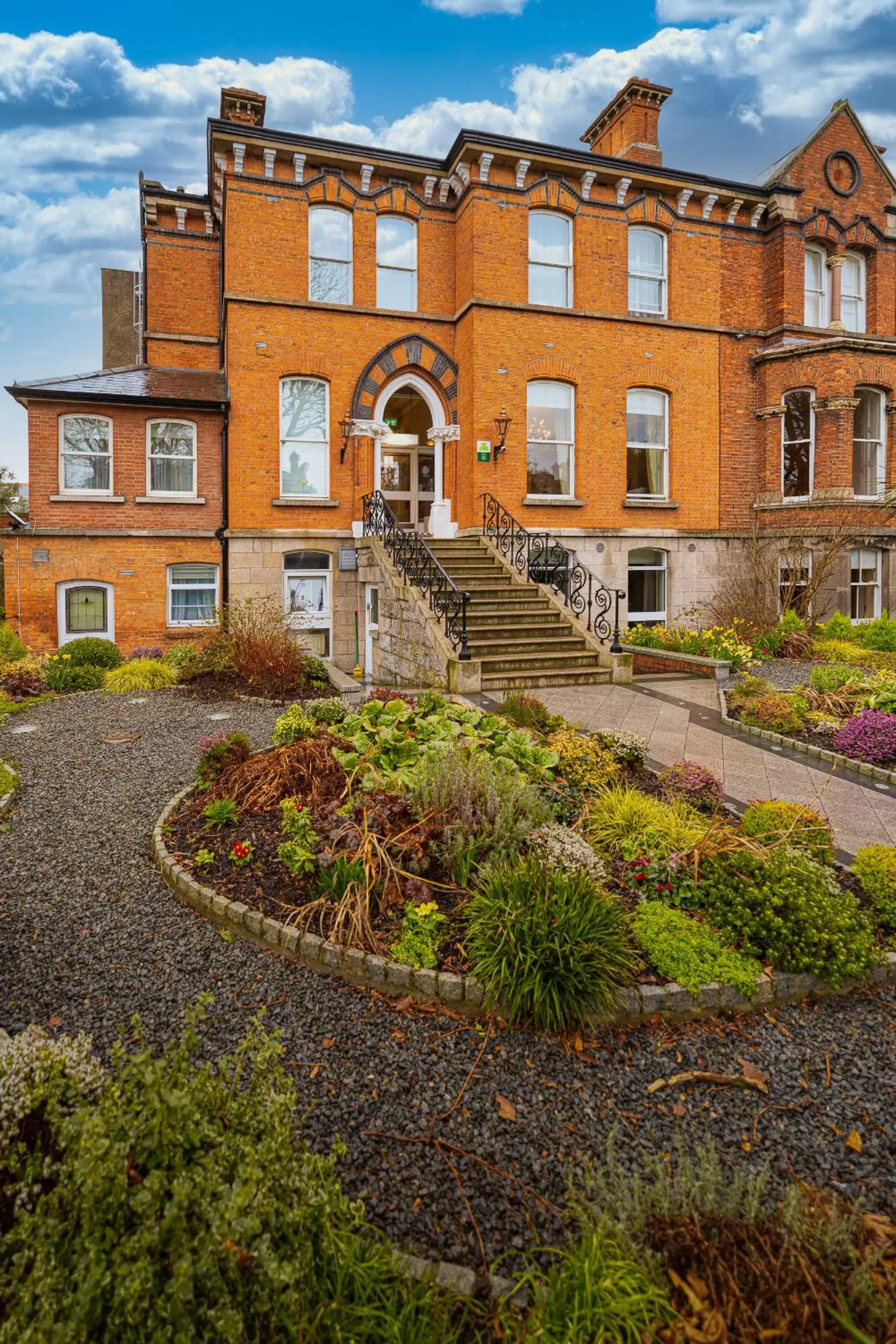 Property building in Roxford Lodge Hotel