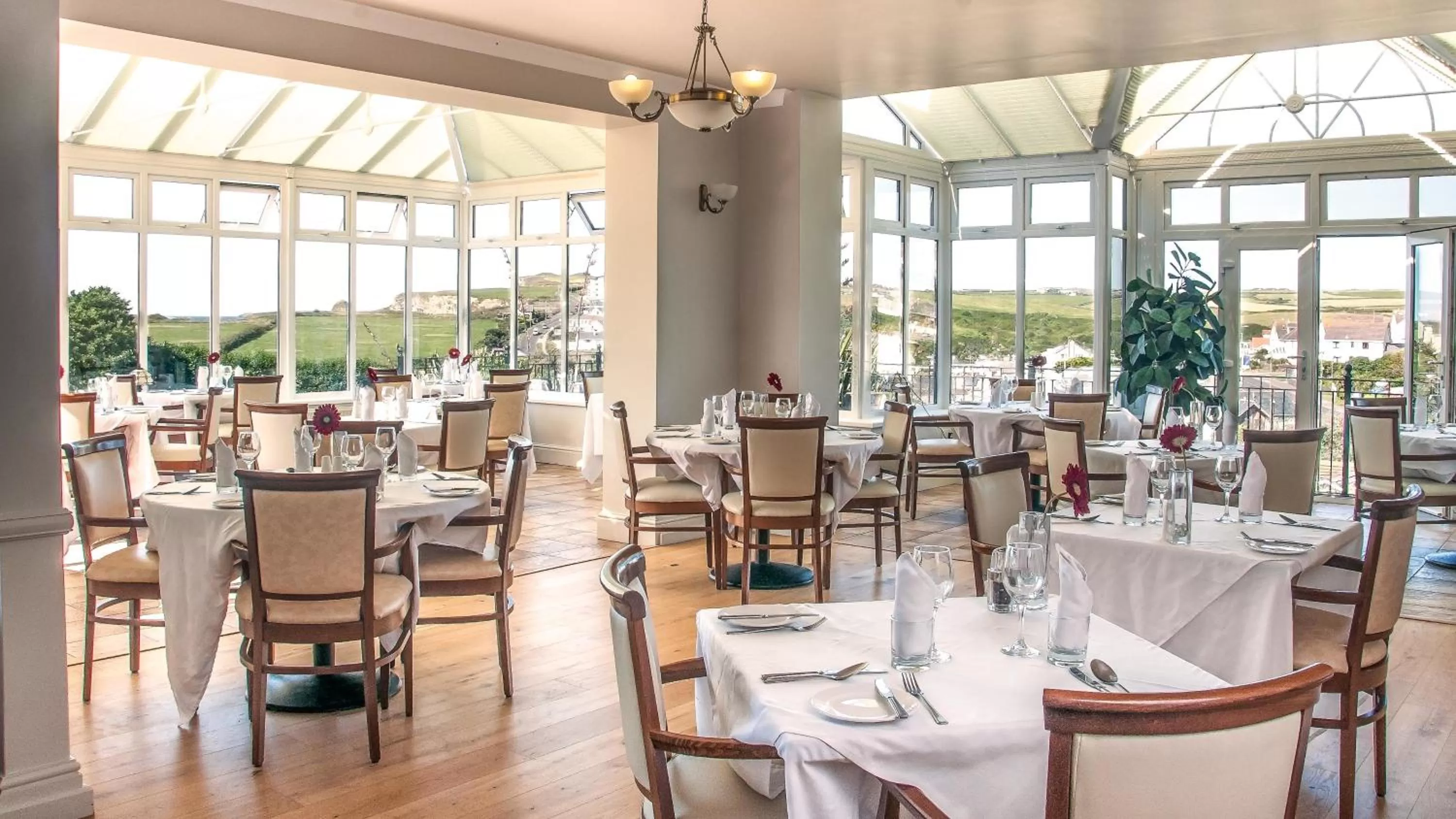 Restaurant/places to eat in Sure Hotel Collection by Best Western Porth Veor Manor Hotel