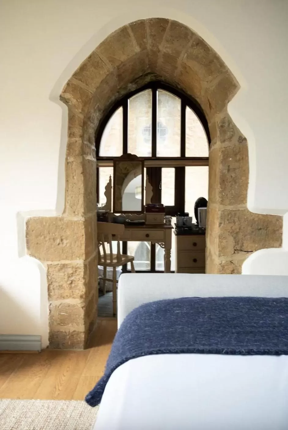 Bedroom, Bed in Castle At Edgehill