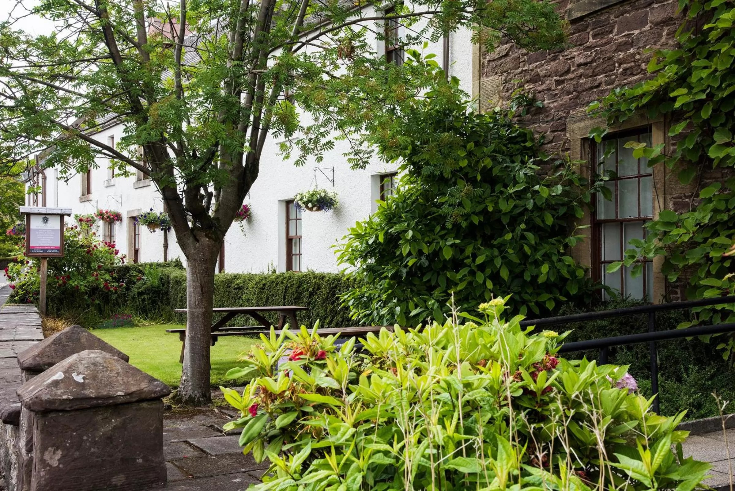 Property building, Patio/Outdoor Area in Old Churches House