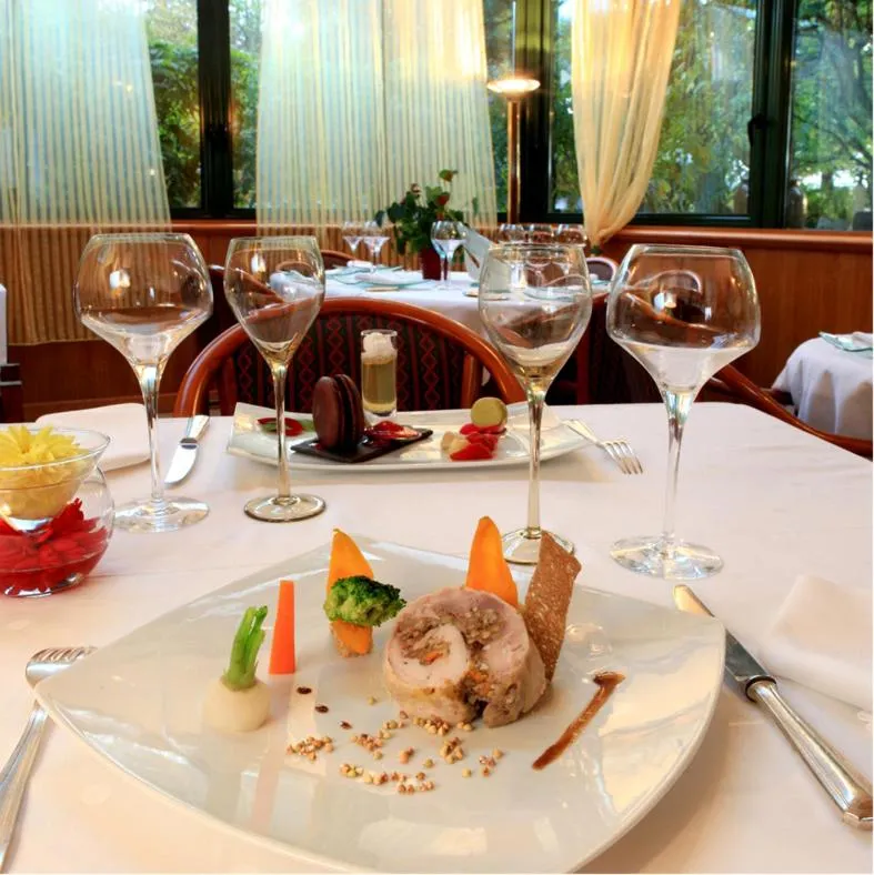 Le Clos Champel Hôtel Restaurant Logis