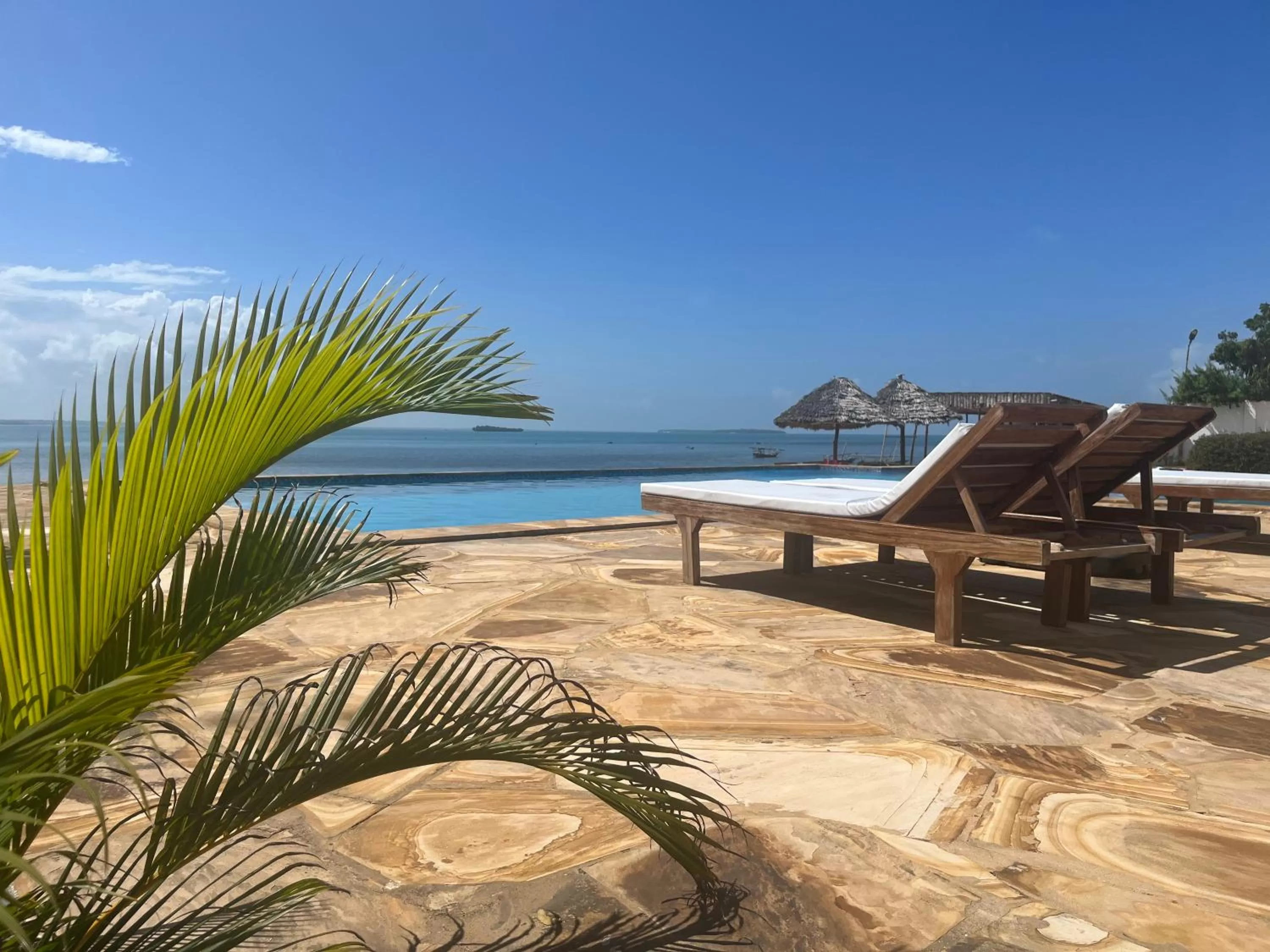 Calamari Beach Resort