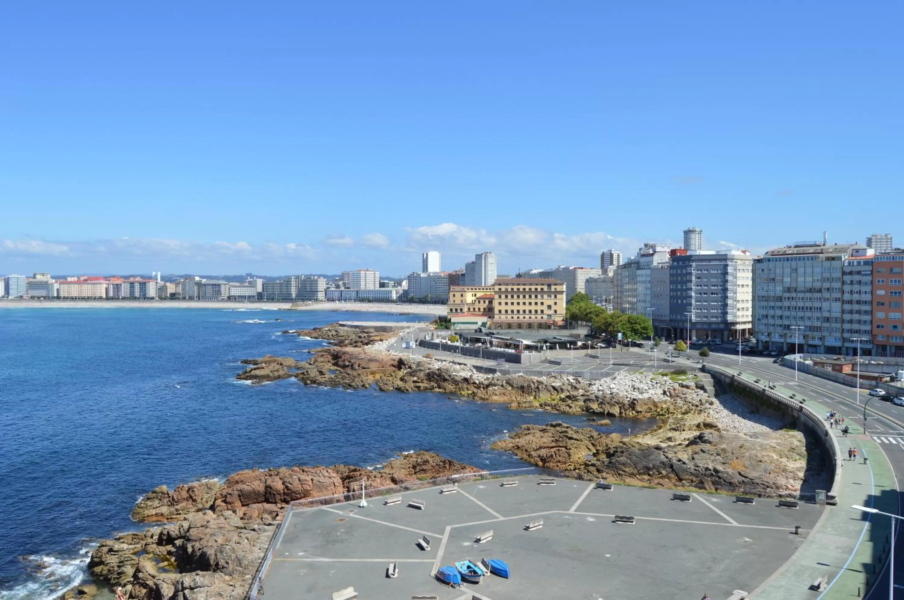 Neighbourhood in Hotel Cristal 2