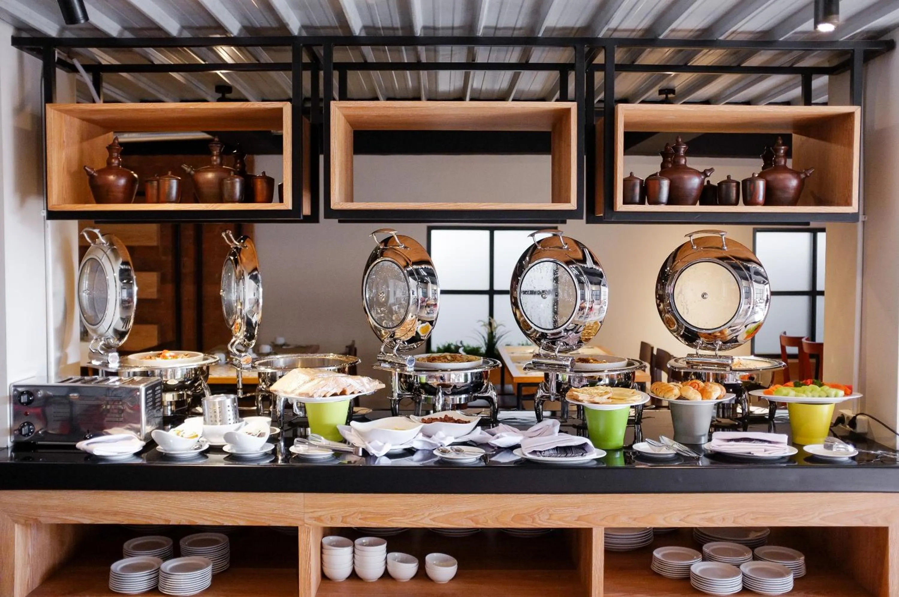 Restaurant/places to eat in Allstay Ecotel Yogyakarta