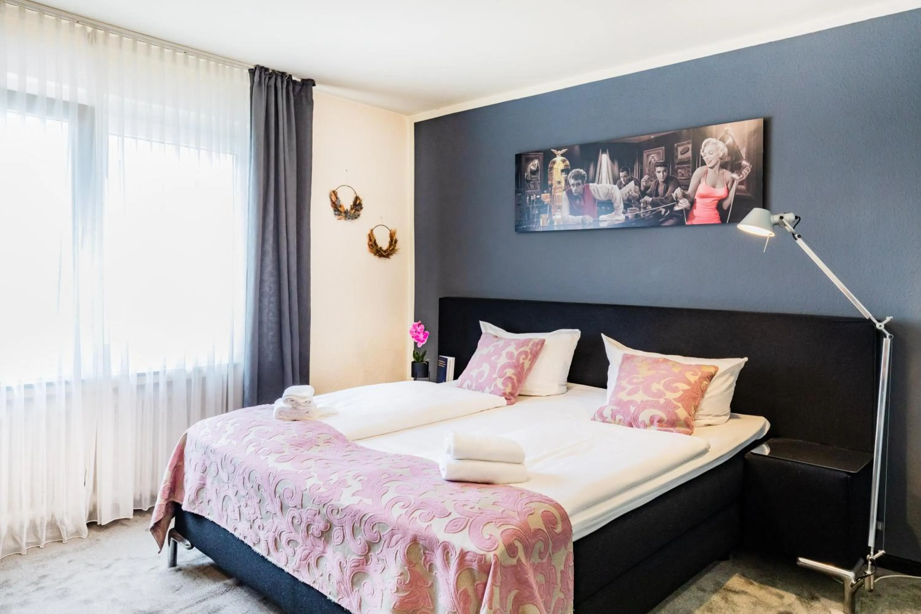 Photo of the whole room, Bed in Hotel Fürst Garden