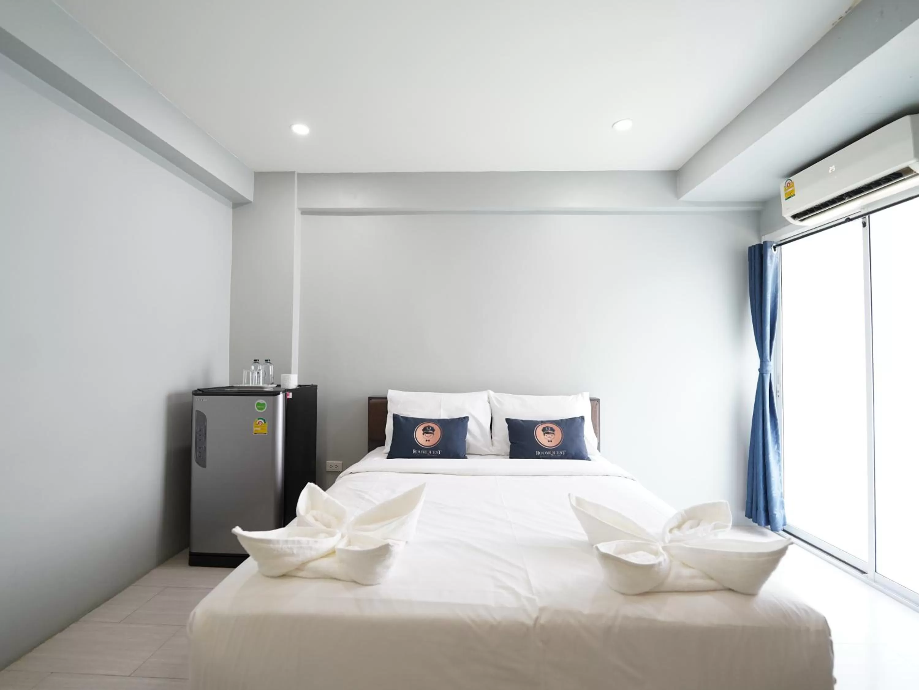 Bedroom, Bed in RoomQuest Bangkok Don Mueang Airport
