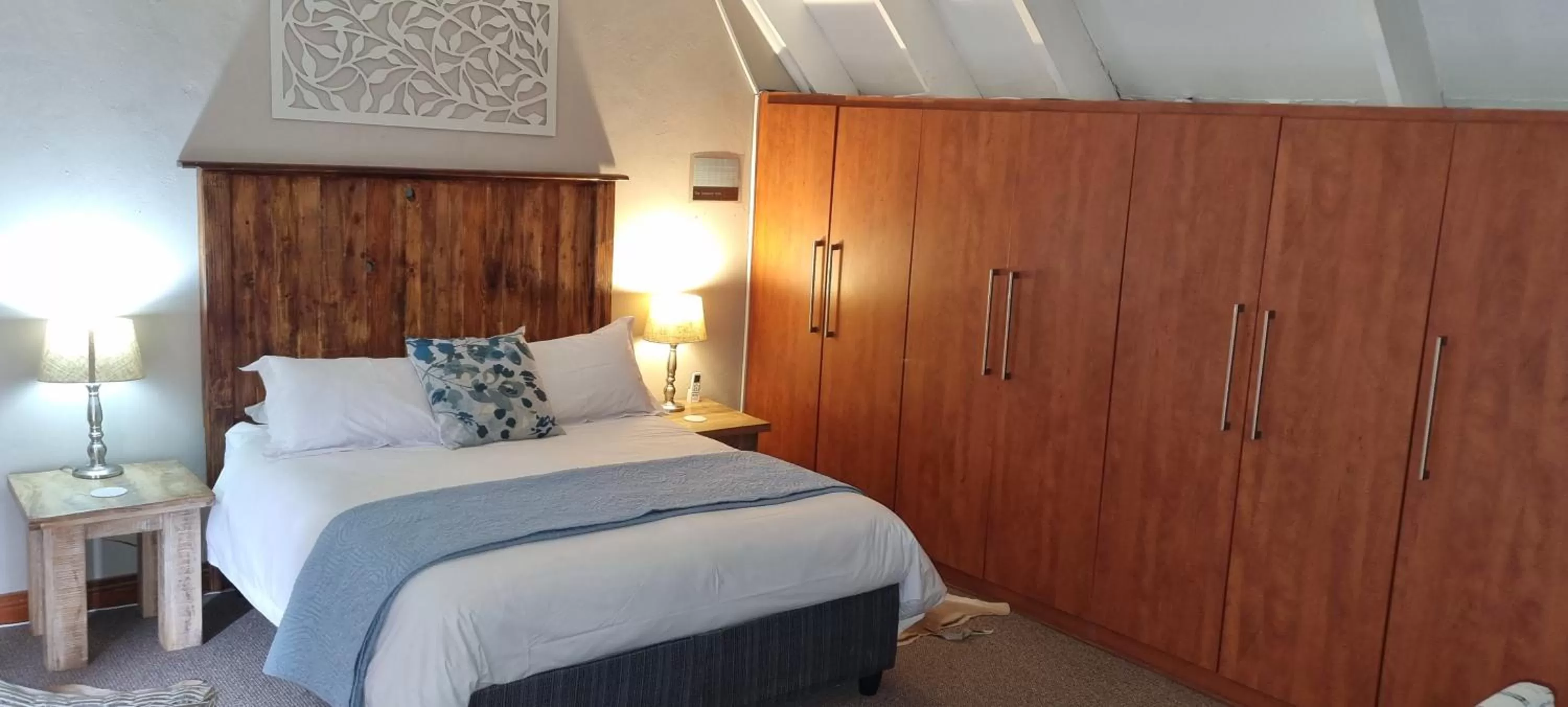 Bedroom, Bed in The Leopard Tree