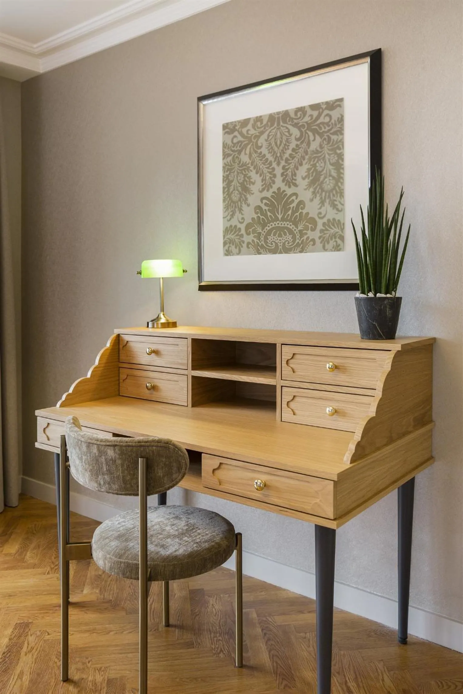 Warwick Reine Astrid - Lyon