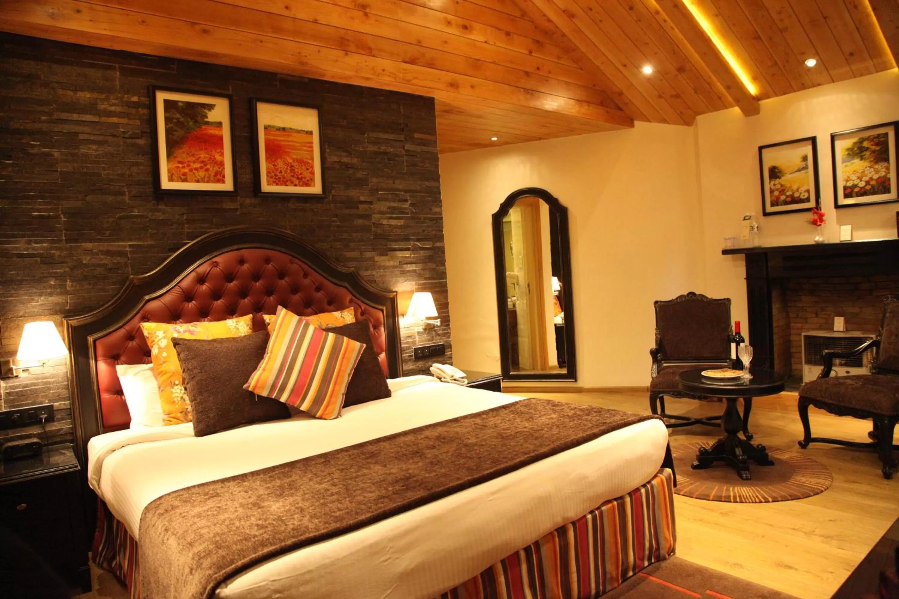 Bedroom, Bed in Span Resort and Spa, Manali