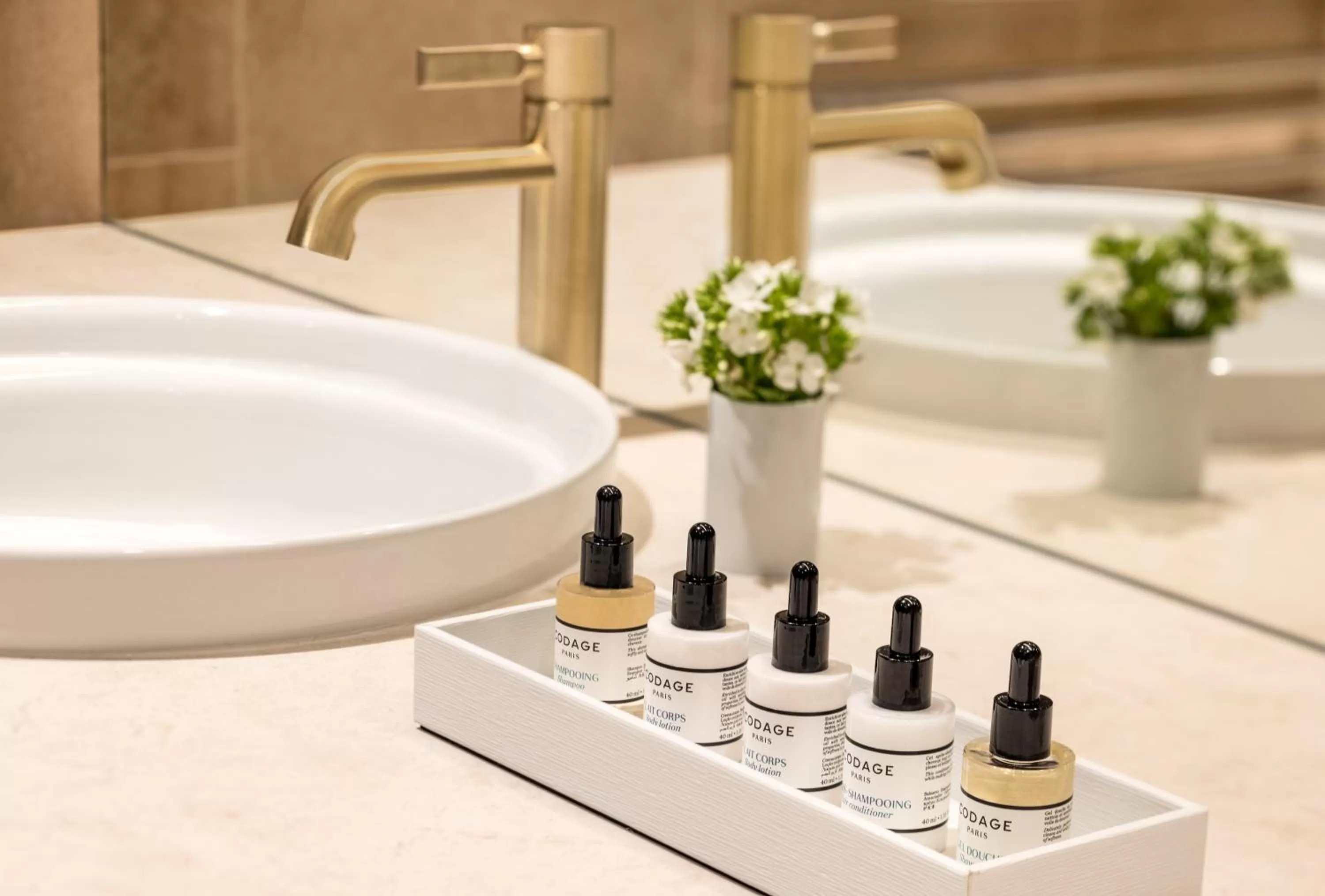 Bathroom in Maison Albar Hotels L’Imperator