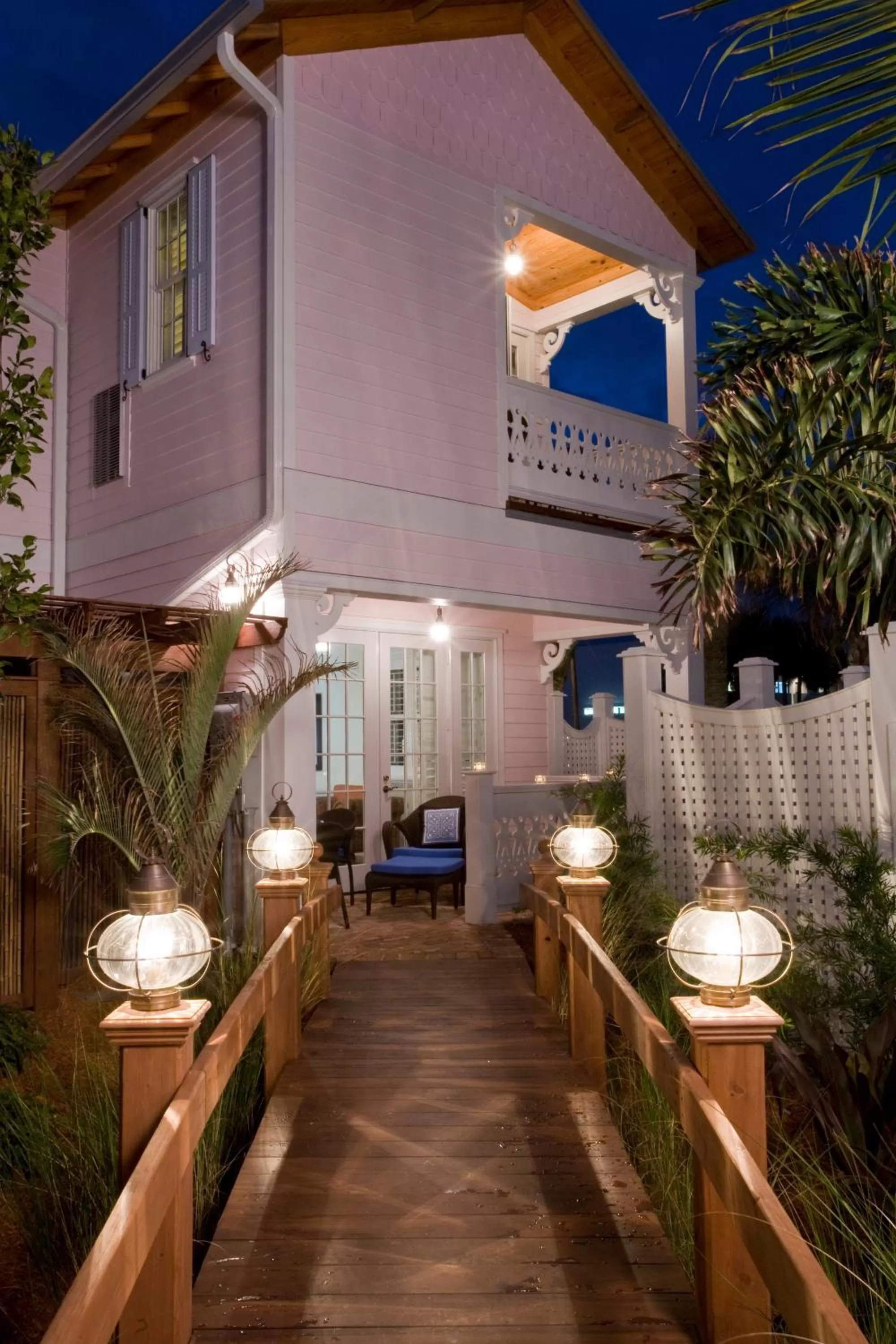 Facade/entrance in Port d'Hiver Bed and Breakfast