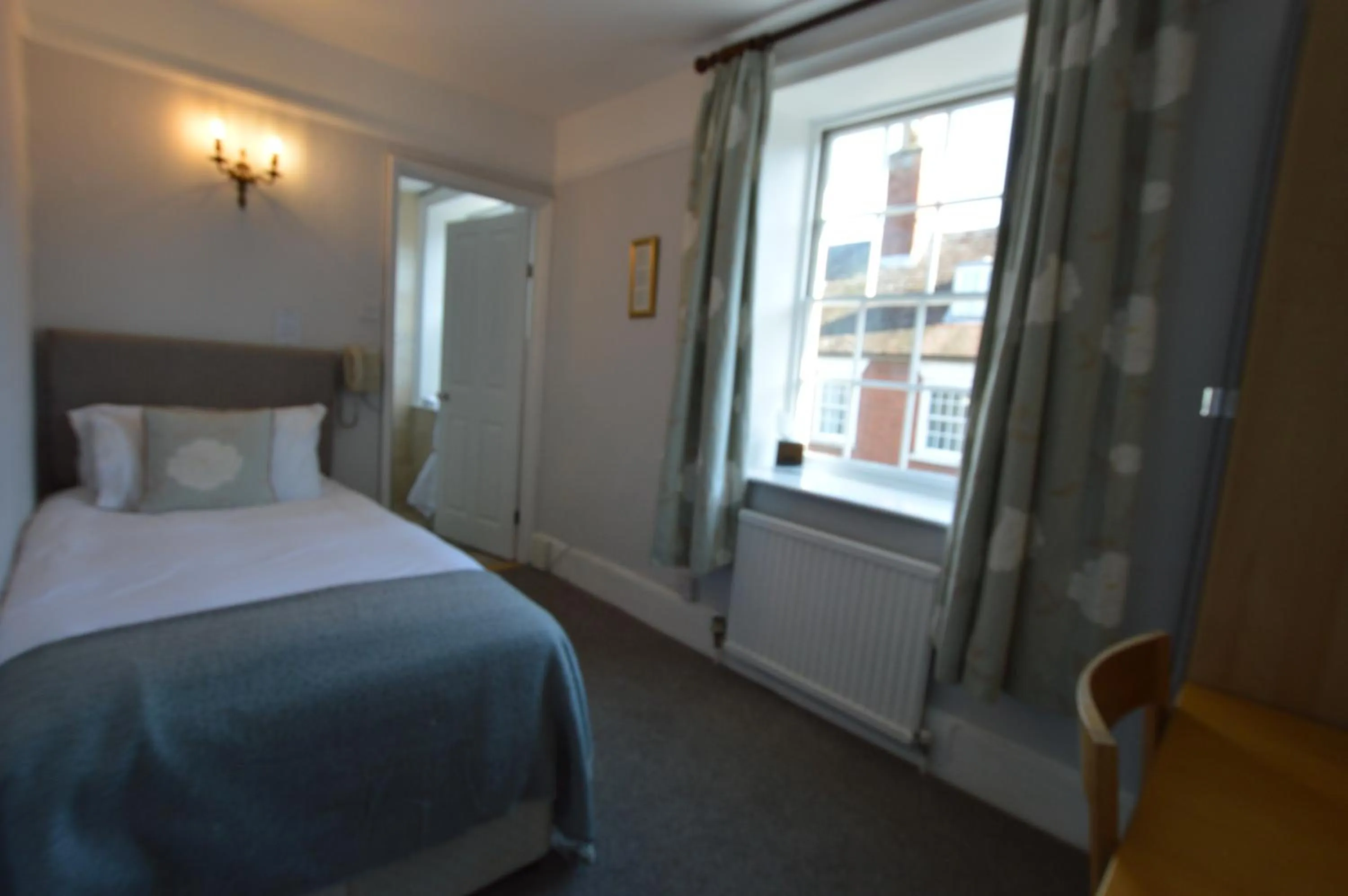 Bed in Chantry Hotel