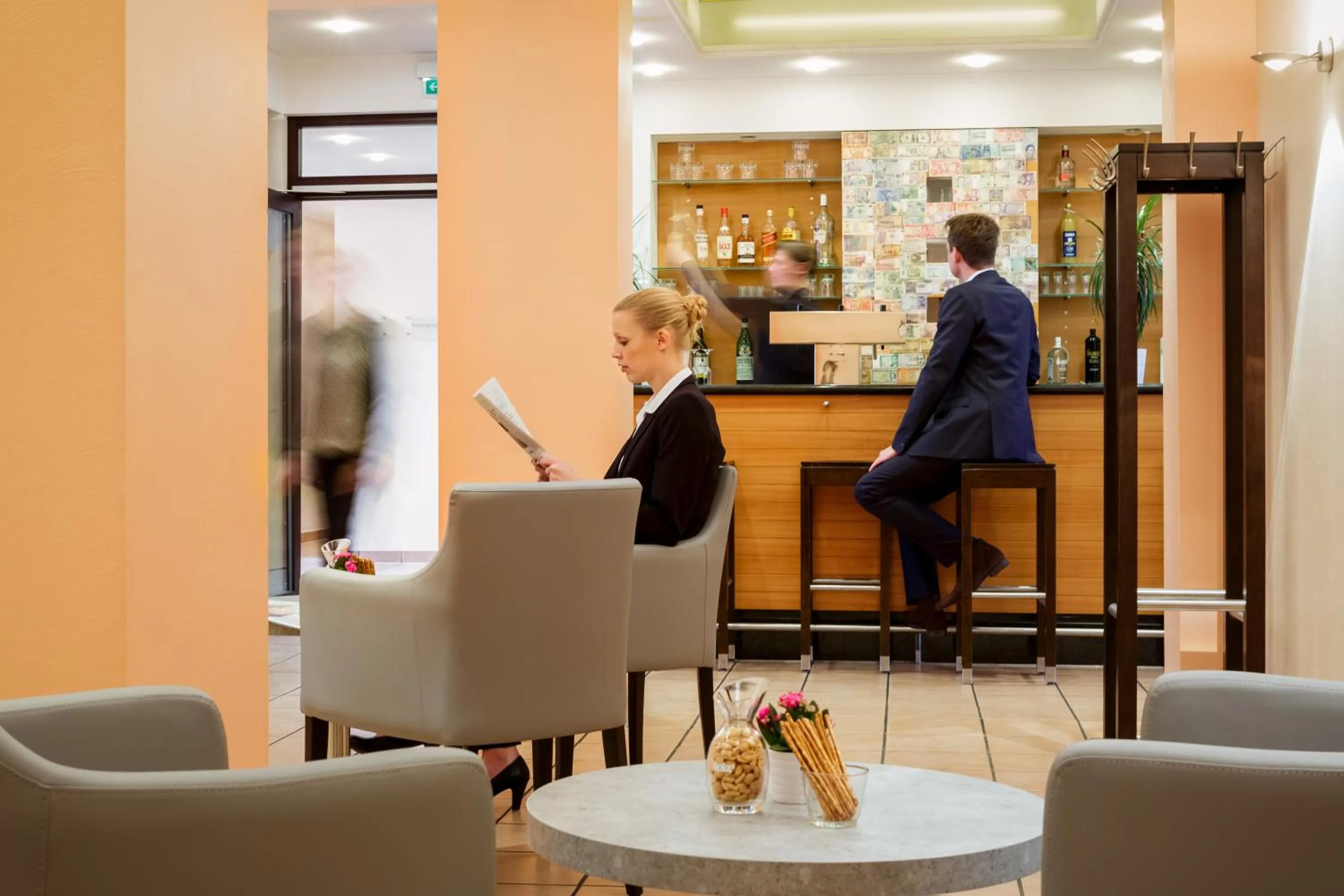 Lounge or bar in MesseHotel Köln-Deutz