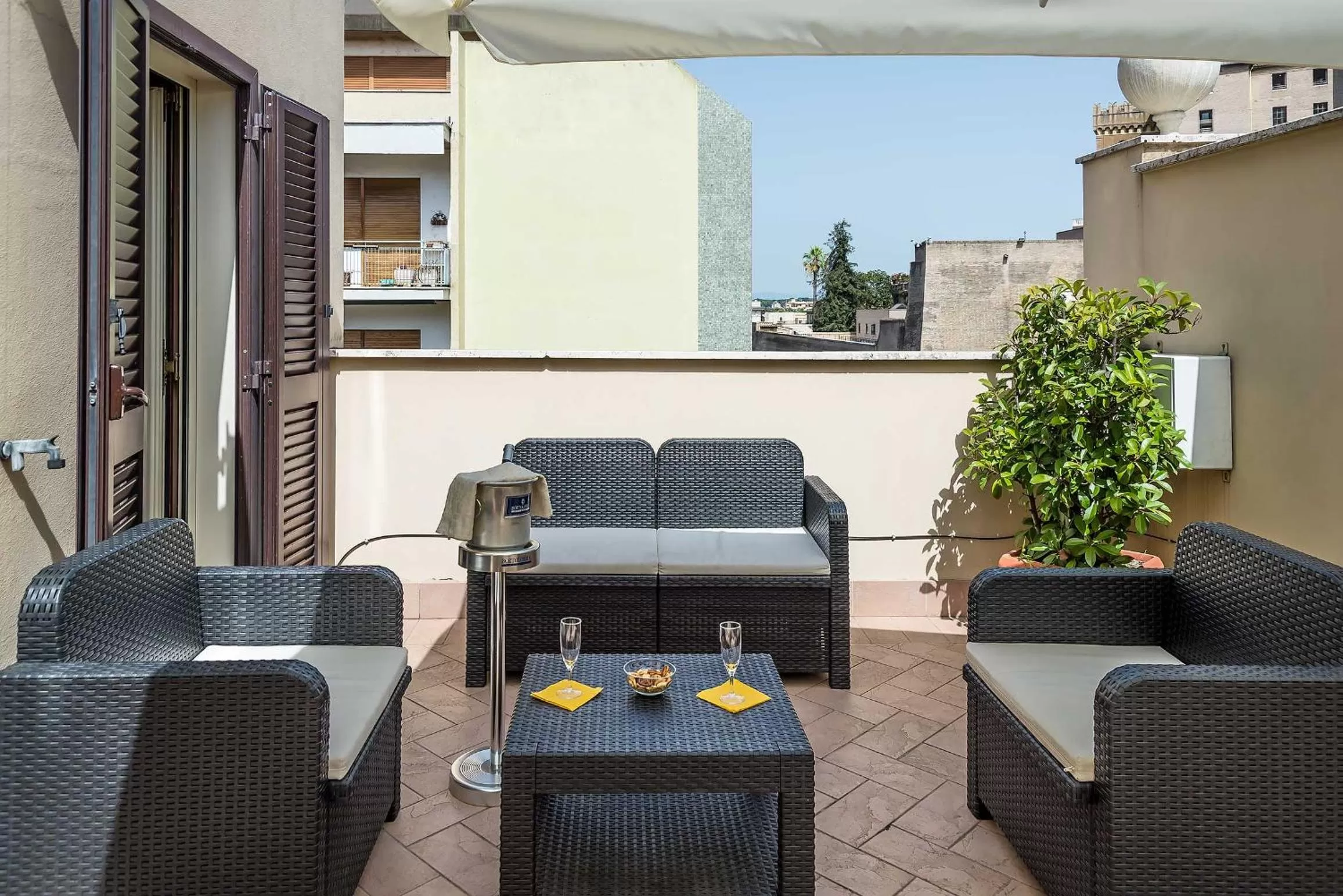 Patio in Tmark Hotel Vaticano