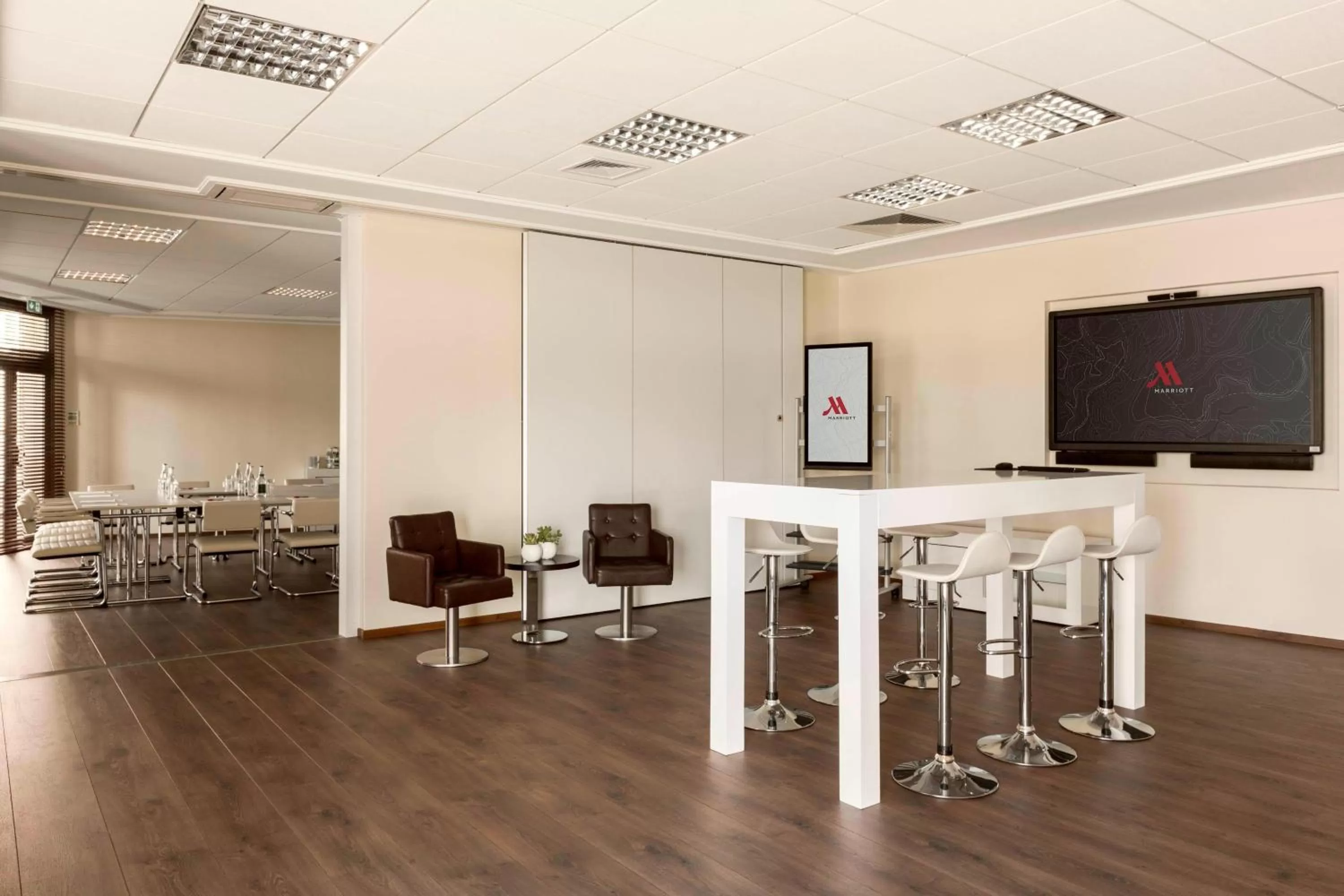 Meeting/conference room in Riviera Marriott Hotel La Porte De Monaco