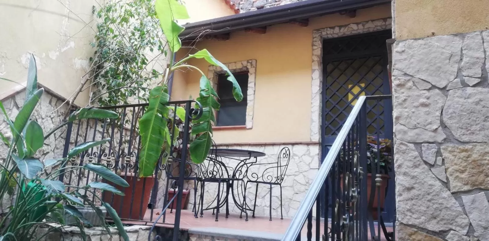 Patio in Hotel Sangiuliano 132 centro storico Catania