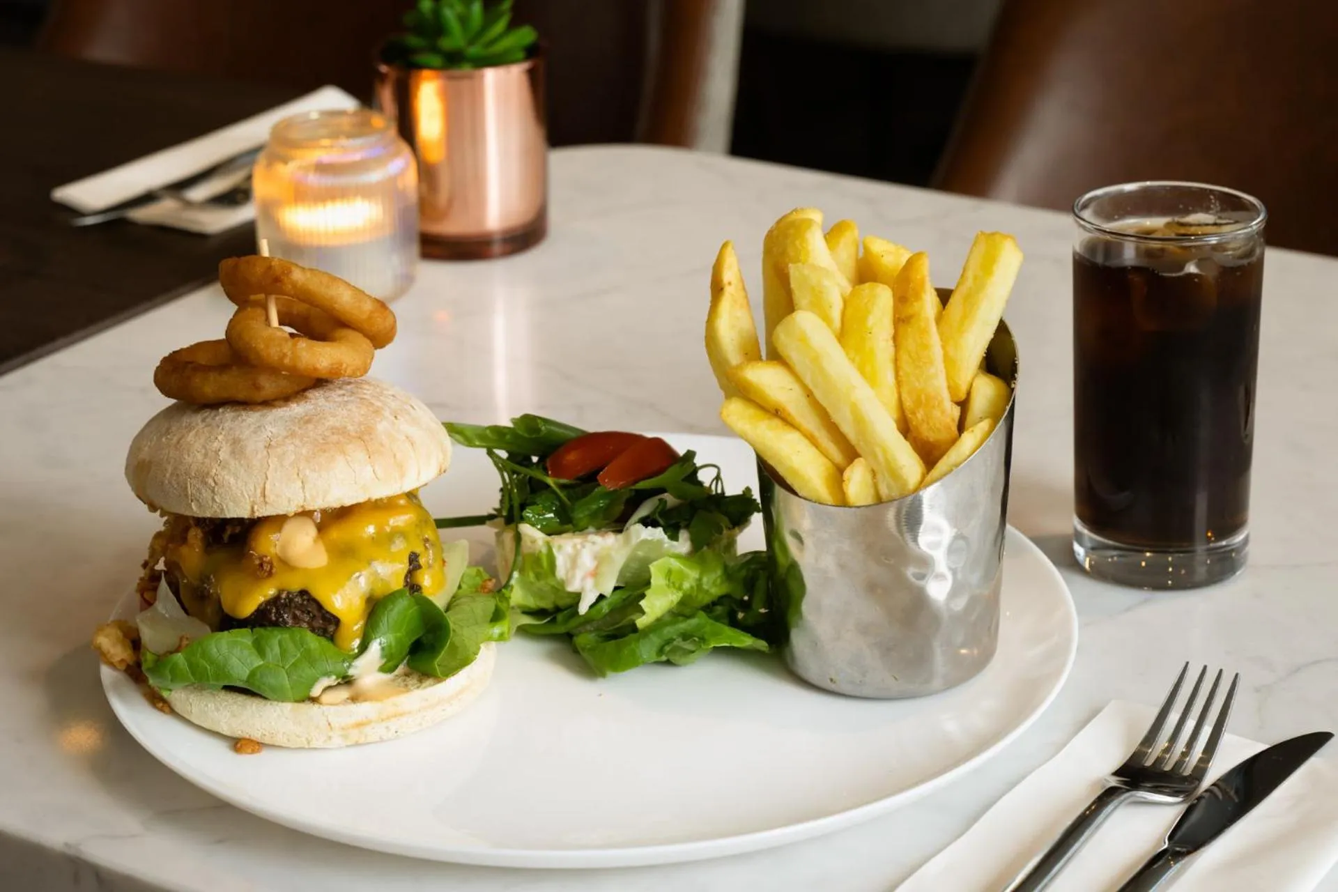 Food and drinks in Aspect Hotel Park West