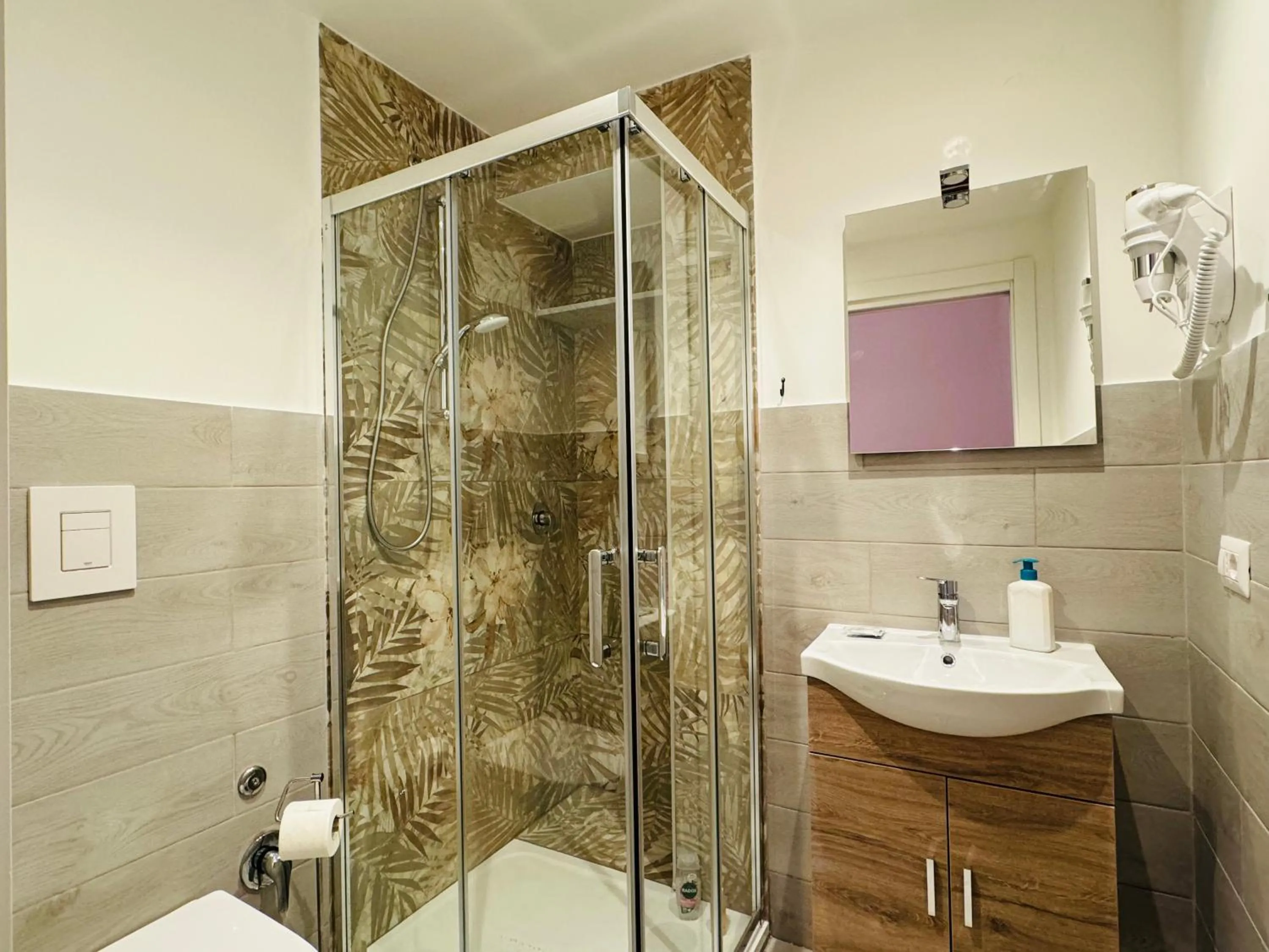 Bathroom in Hostel Mancini Naples