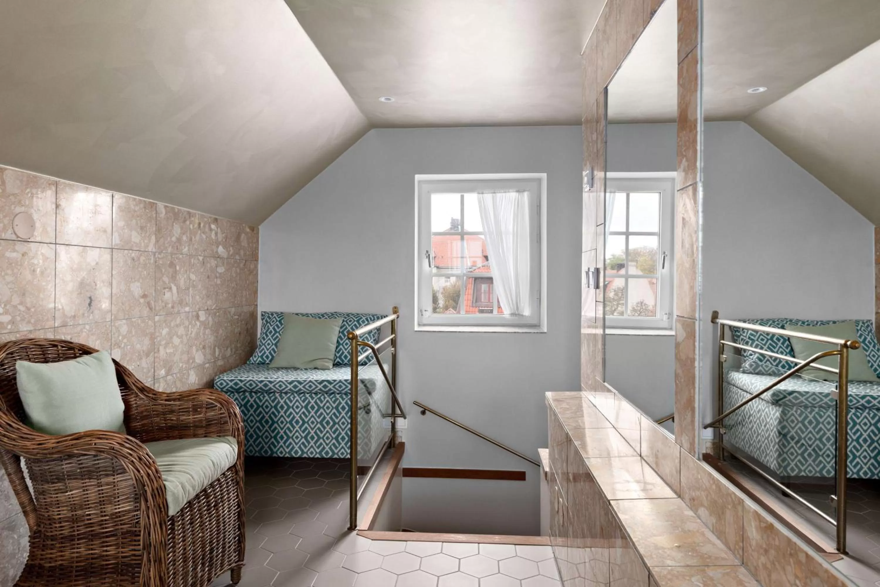 Bathroom, Bed in Best Western Strand Hotel