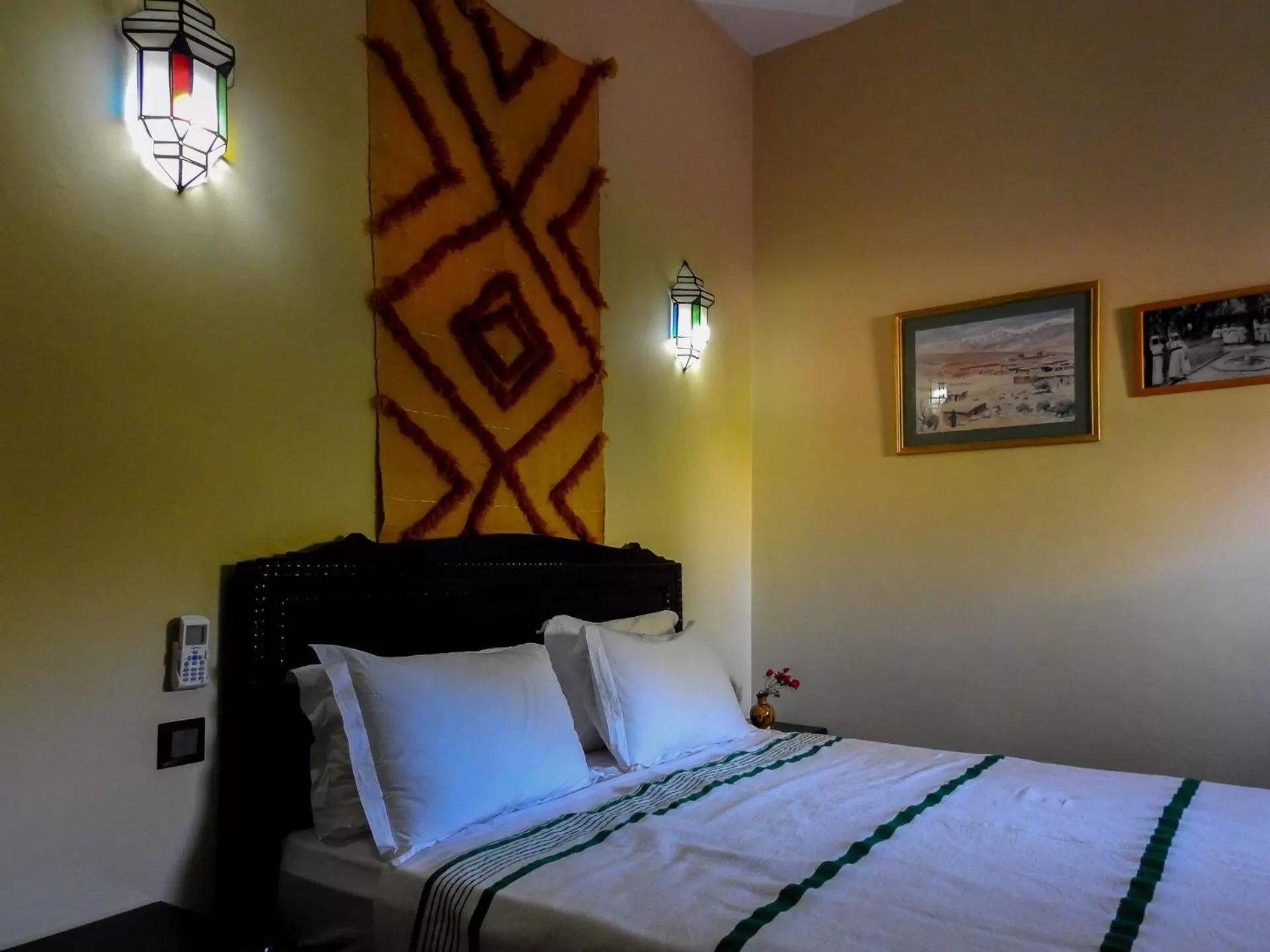 Bed in Le Bleu House