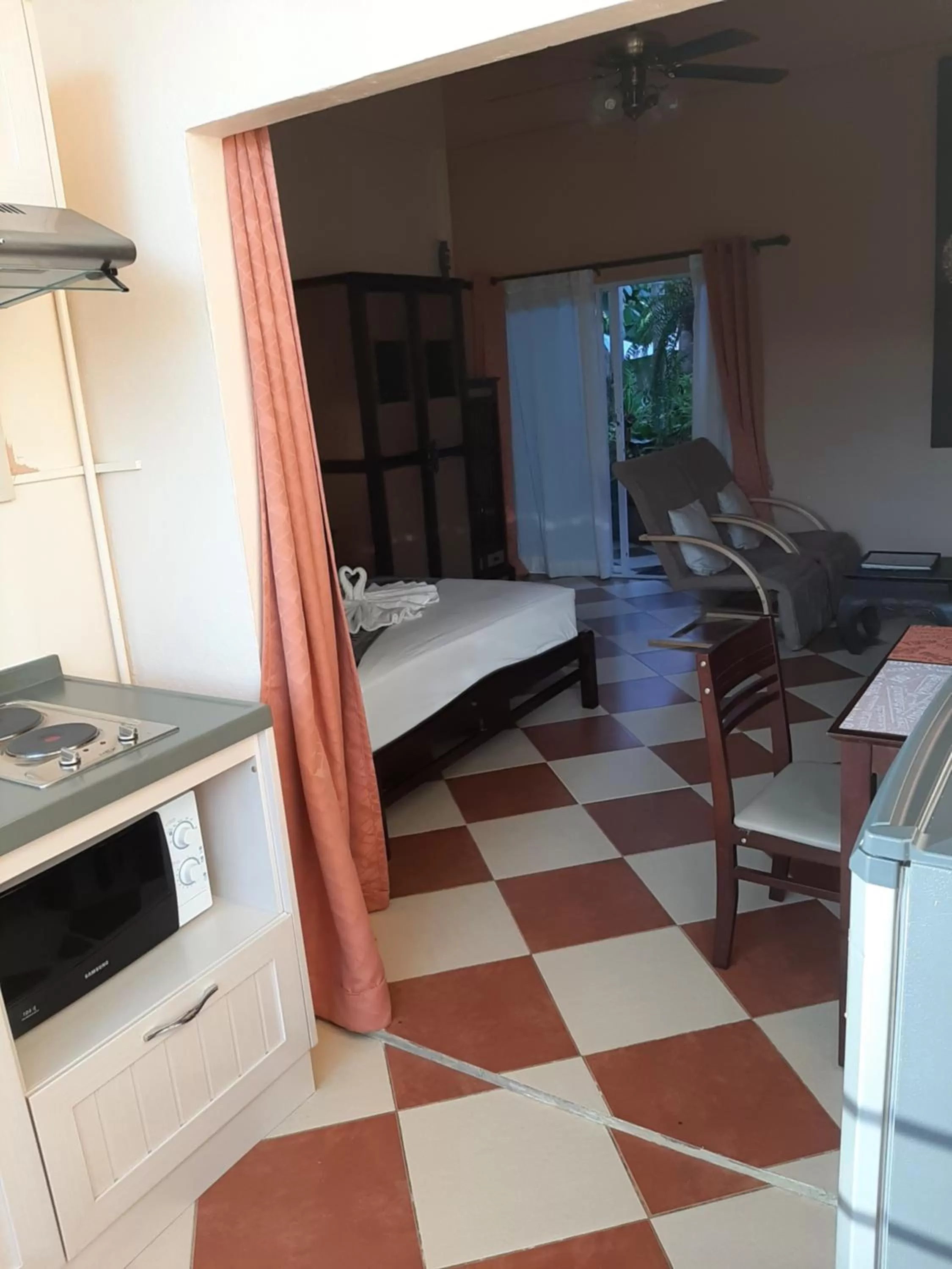 Kitchen or kitchenette in Liam's Guesthouse Adults Only