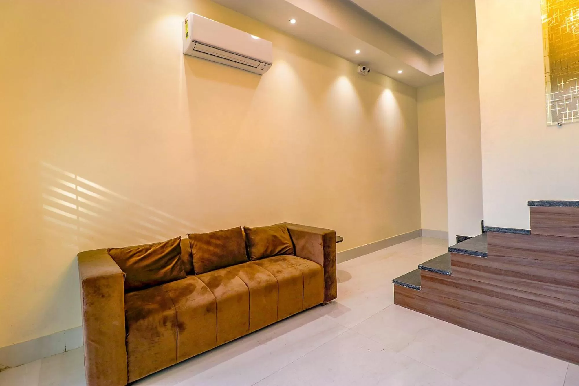 Lobby or reception in FabHotel Prime K9 Regency