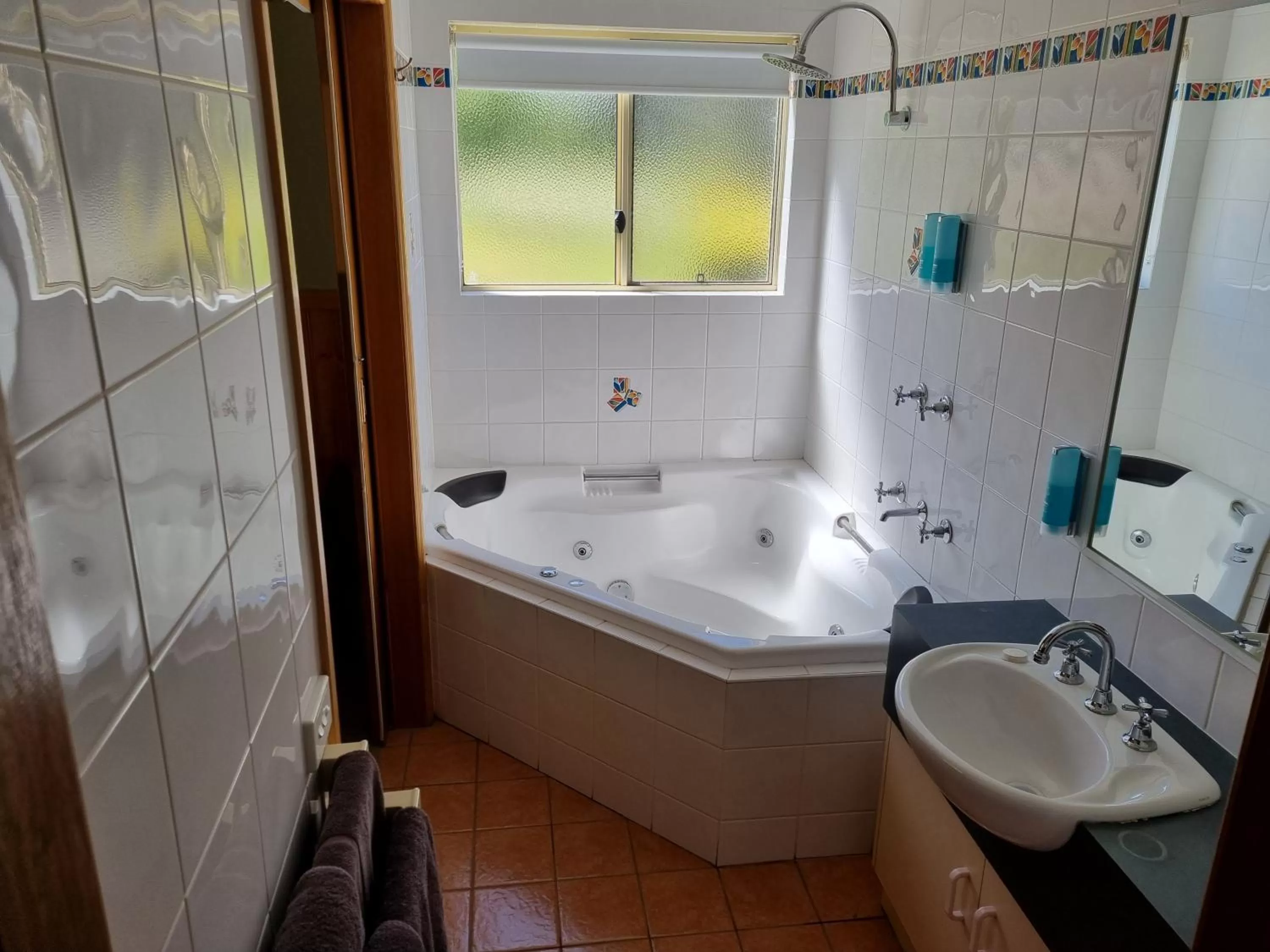 Bathroom in Golden Heritage Accommodation