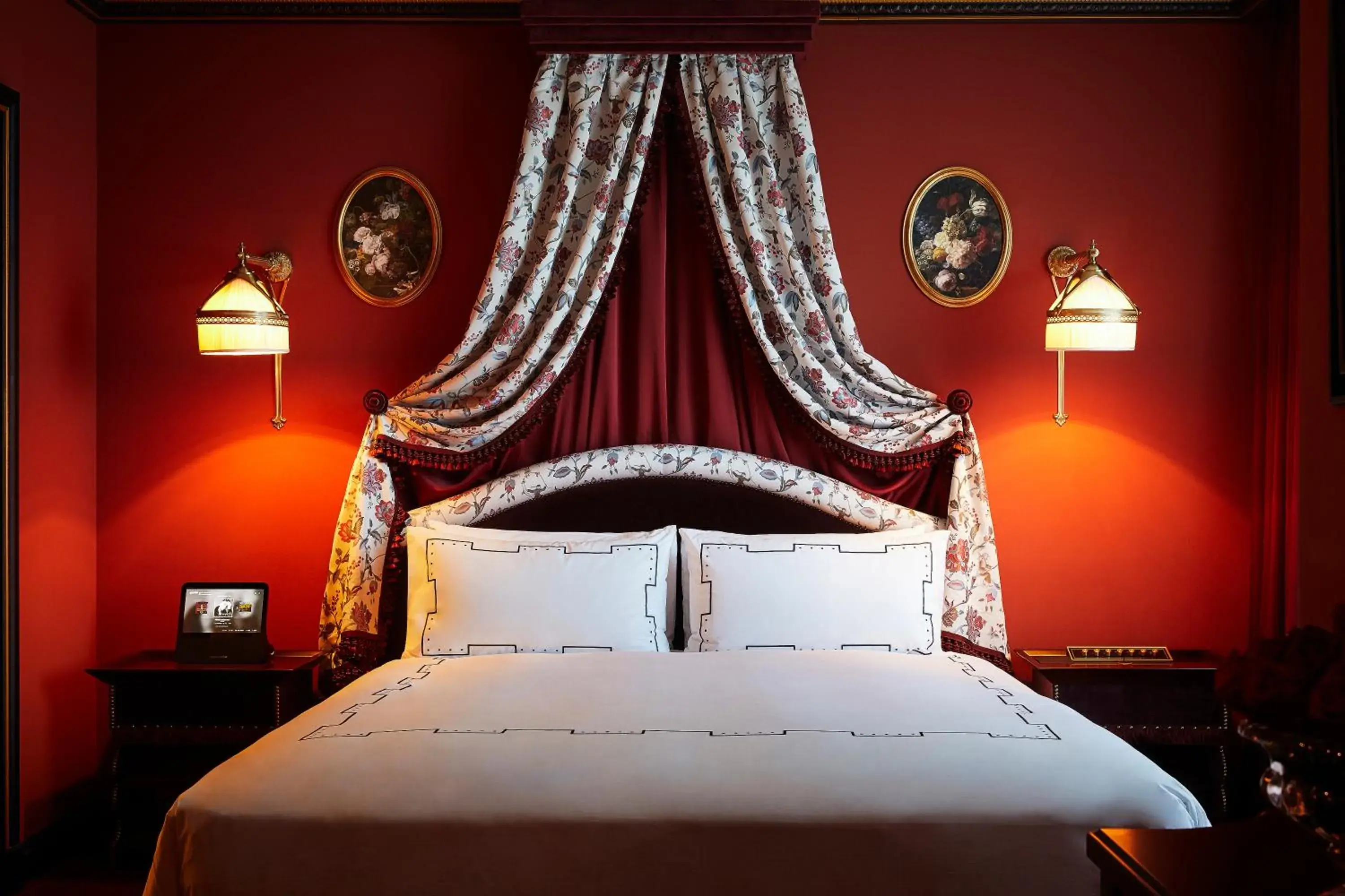 Secret Grand Deluxe King in L'Escape Hotel Secret Grand Deluxe King in L'Escape Hotel