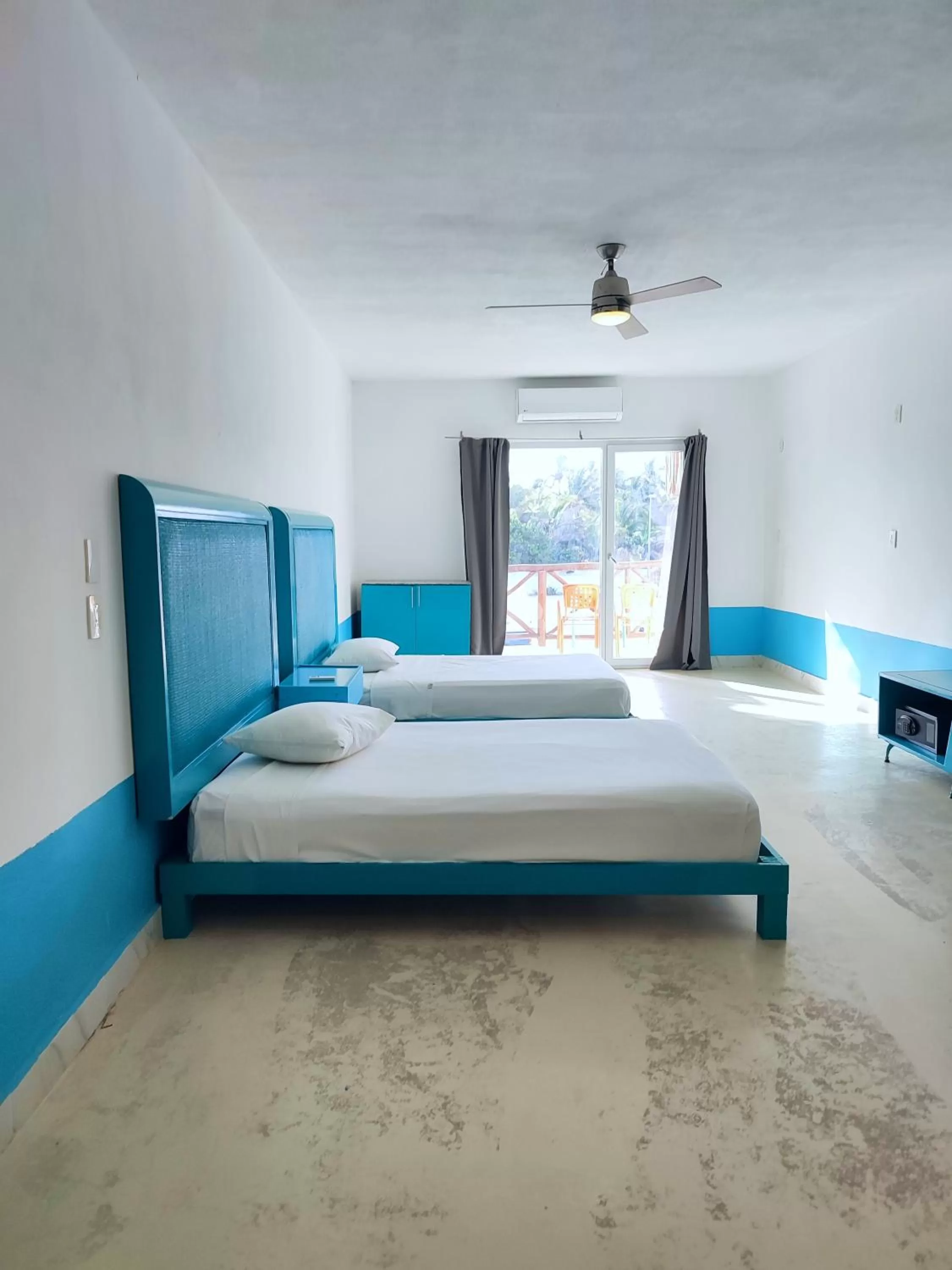 Standard Double Room in Ocean Drive Hotel