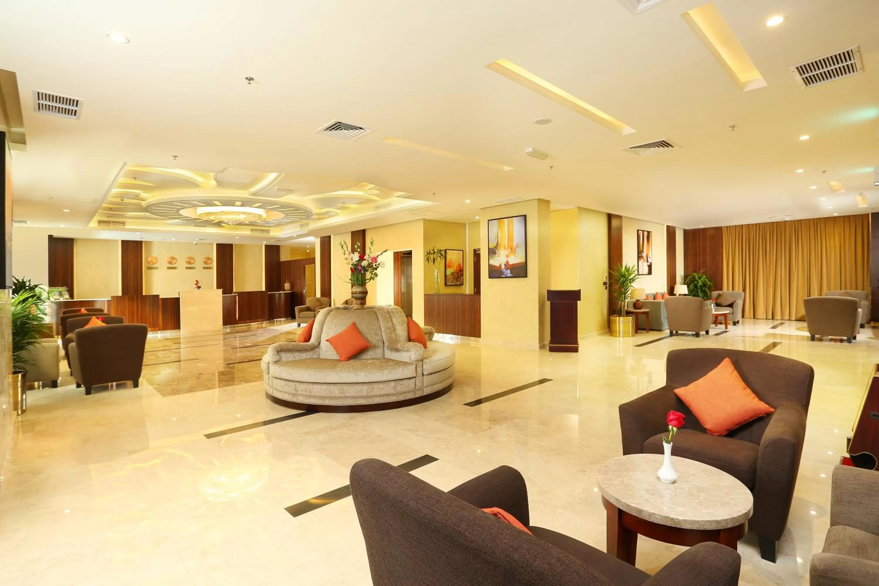 Lobby or reception in Best Western Plus Salmiya
