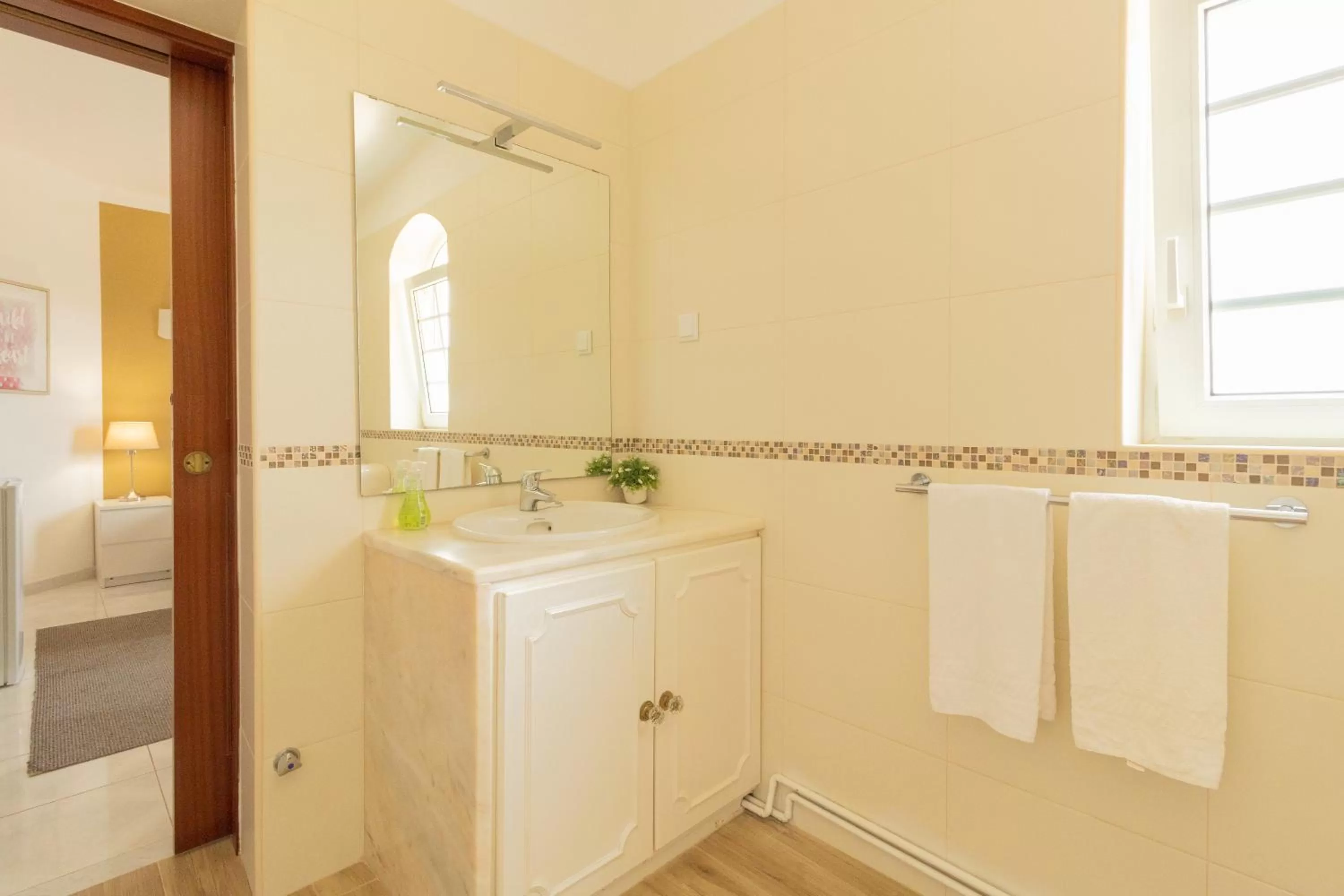 Bathroom in Quinta Nova Relax & Spa - Vale del Rey