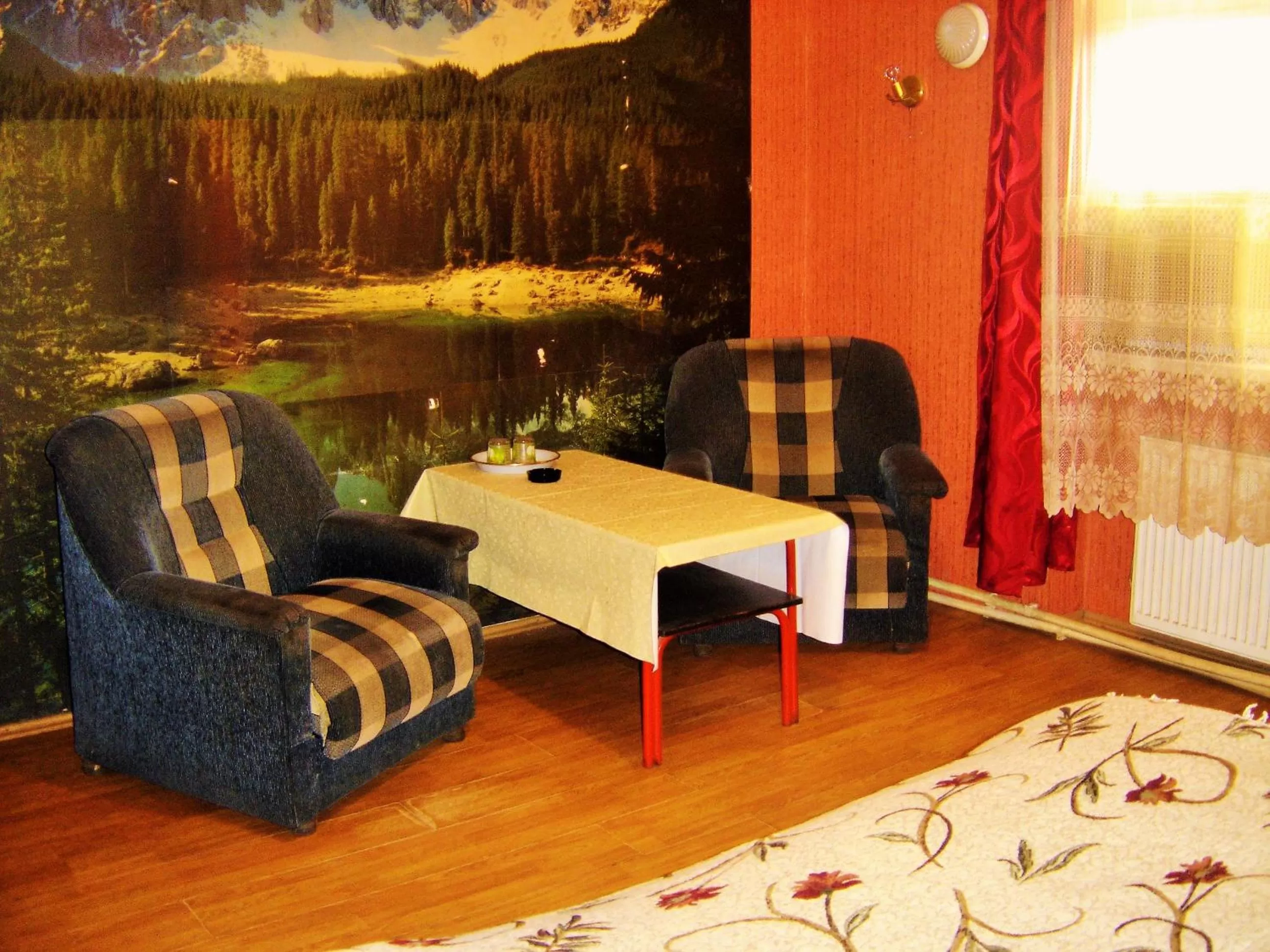 Seating Area in Hotel Lilo near Airport