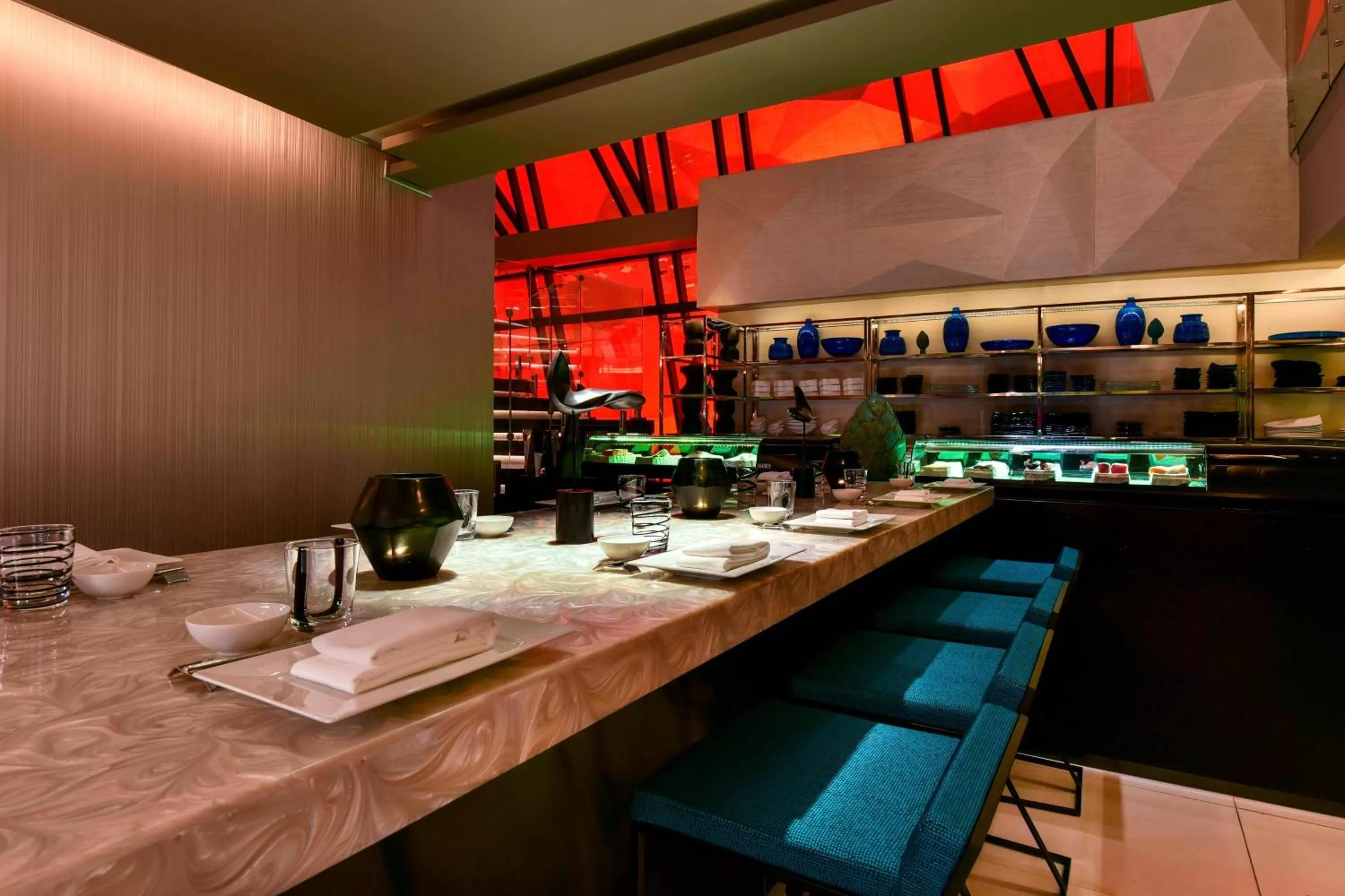 Restaurant/places to eat in W Amman Hotel