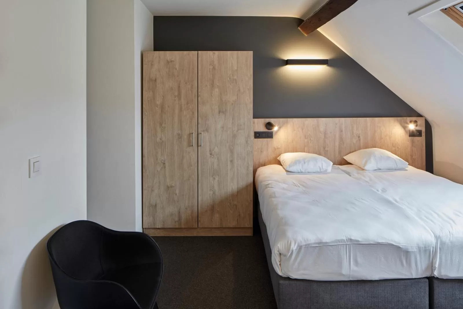 Bed in Alpha Hotel and Aparthotel