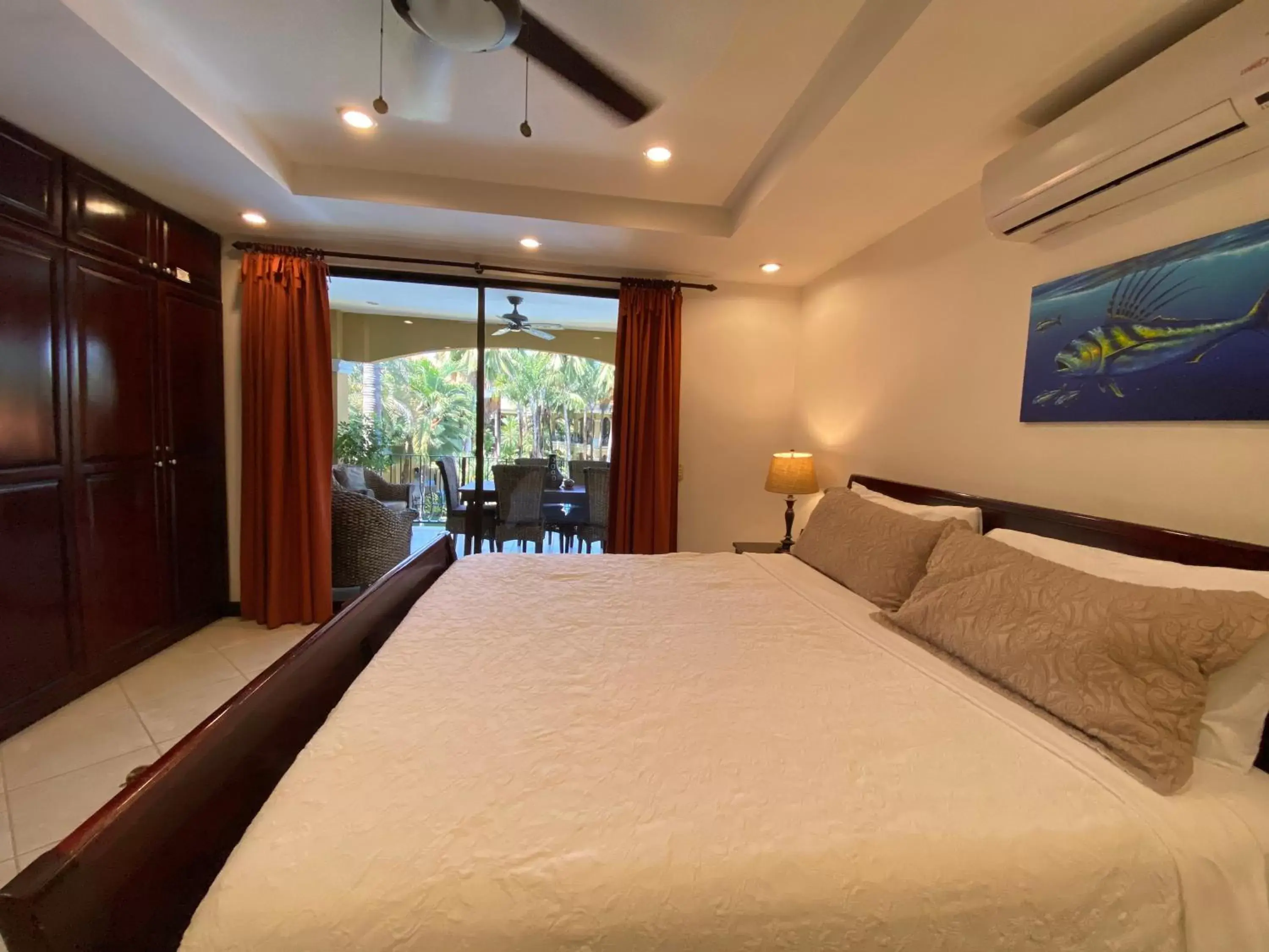 Superior Apartment in Monte Carlo Luxury Condominiums Superior Apartment in Monte Carlo Luxury Condominiums