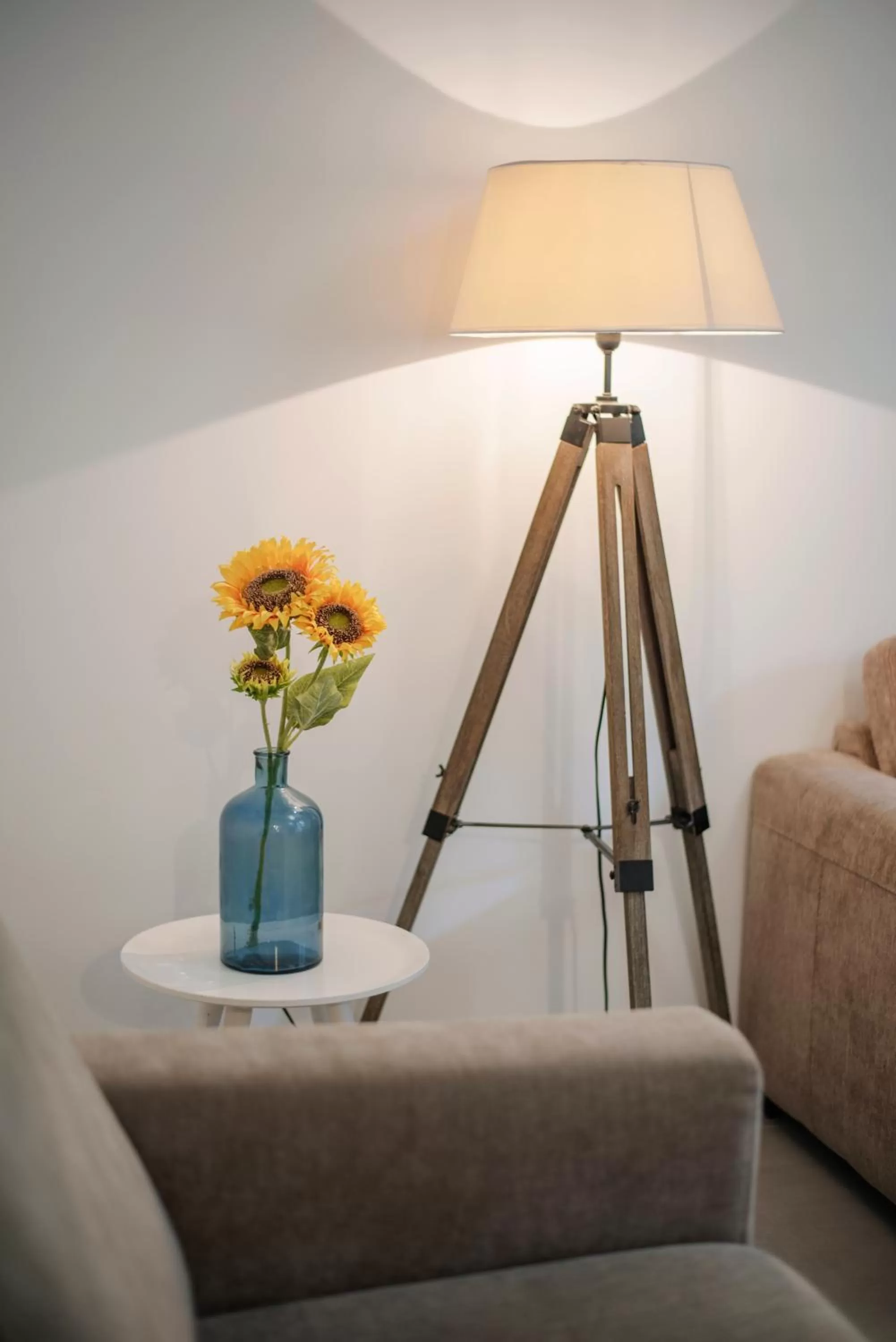 Communal lounge/ TV room, Bathroom in Le Solaret