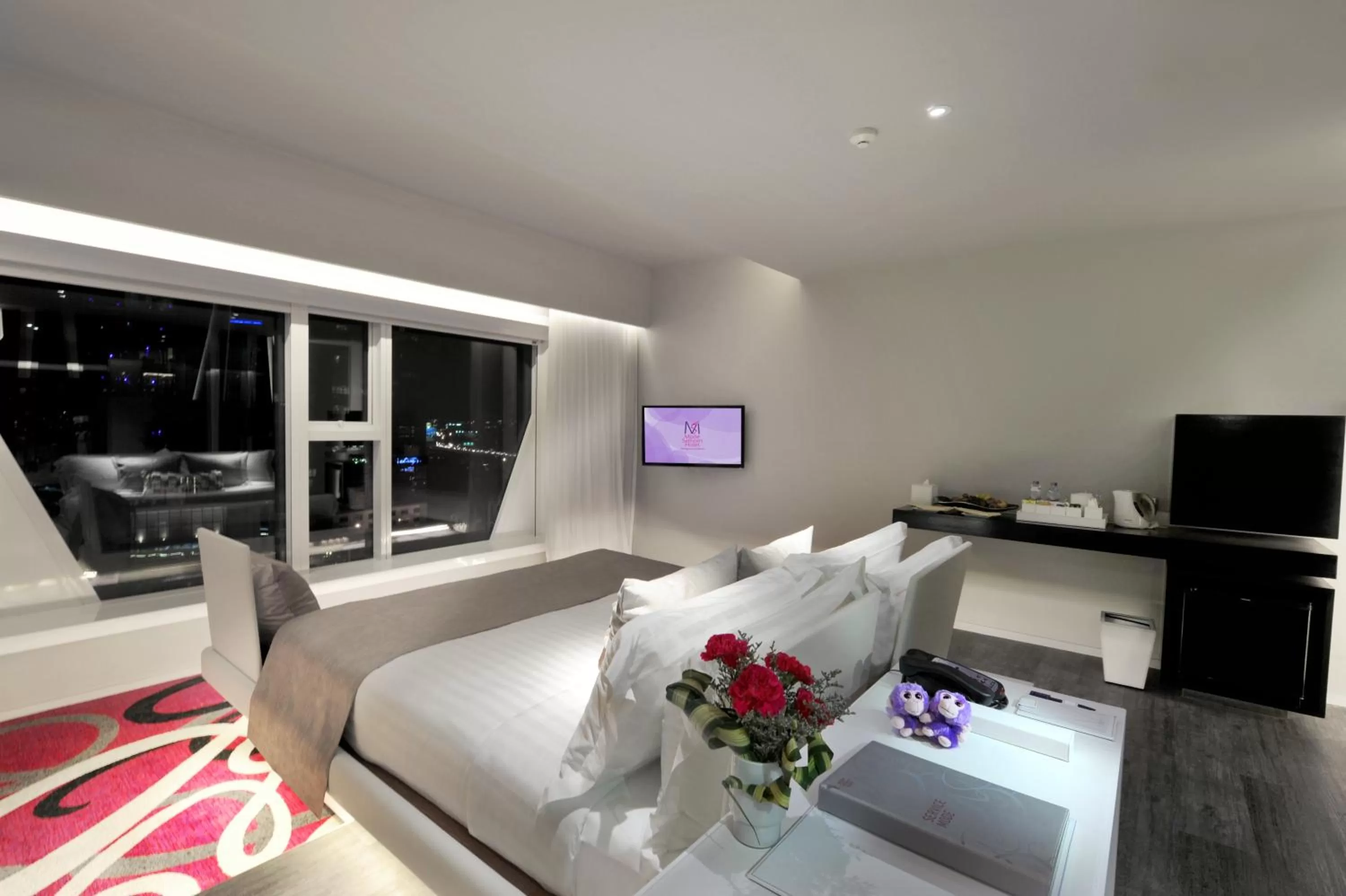 Bed in Mode Sathorn Hotel - SHA Extra Plus