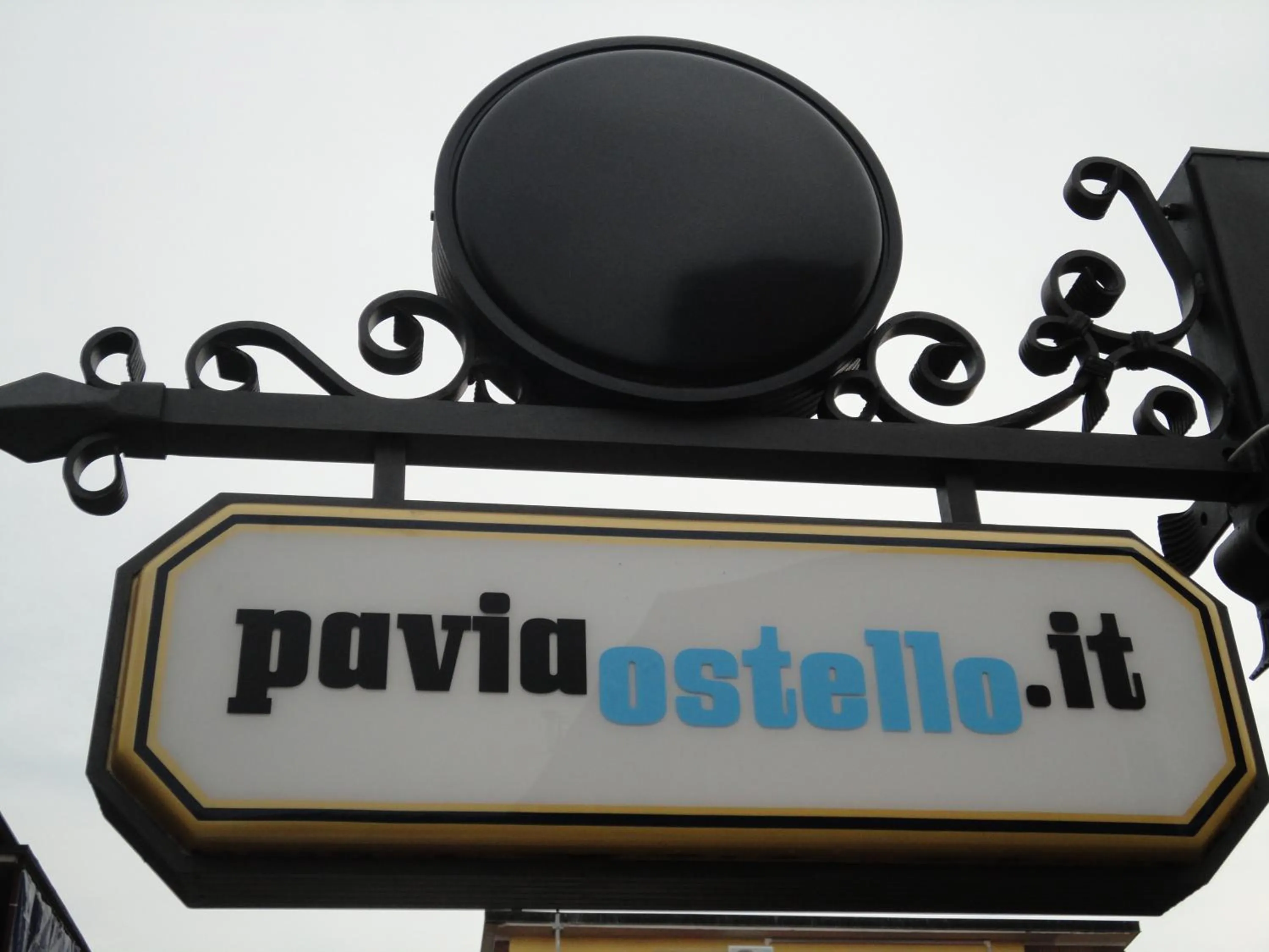 Decorative detail in Pavia Ostello