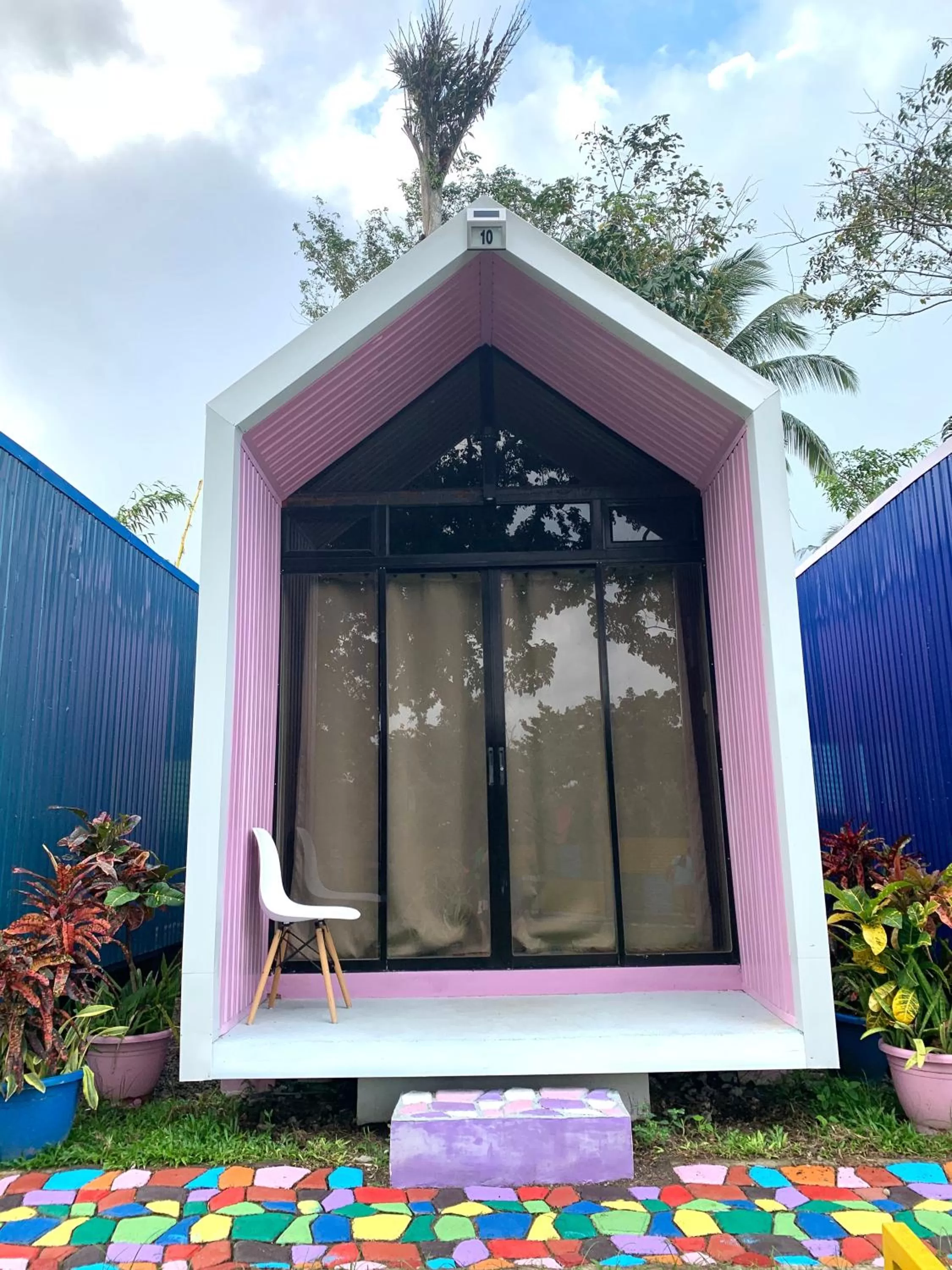 Garden view in Lanzones Cabana