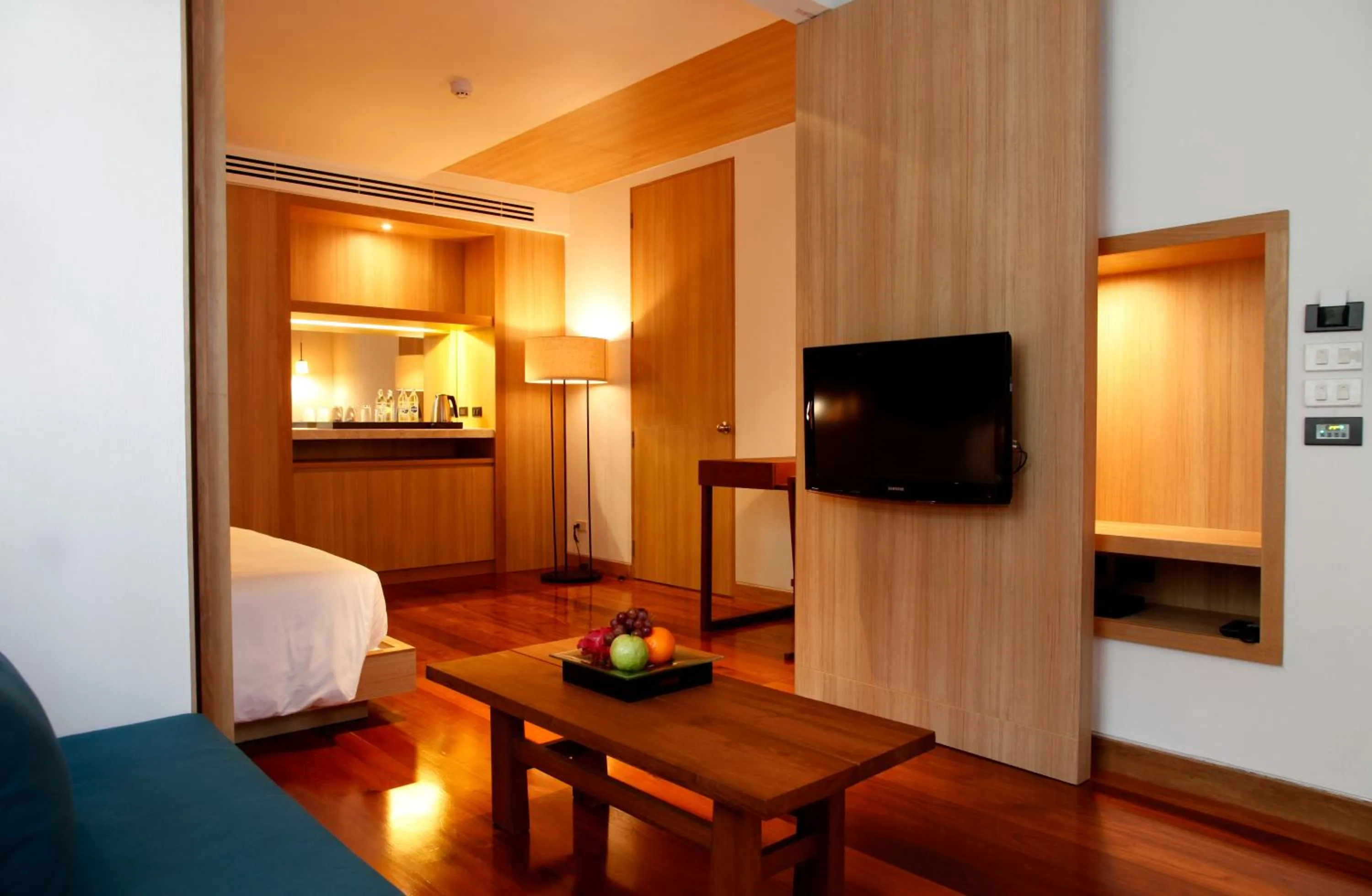 Living room, Bed in Nap Patong