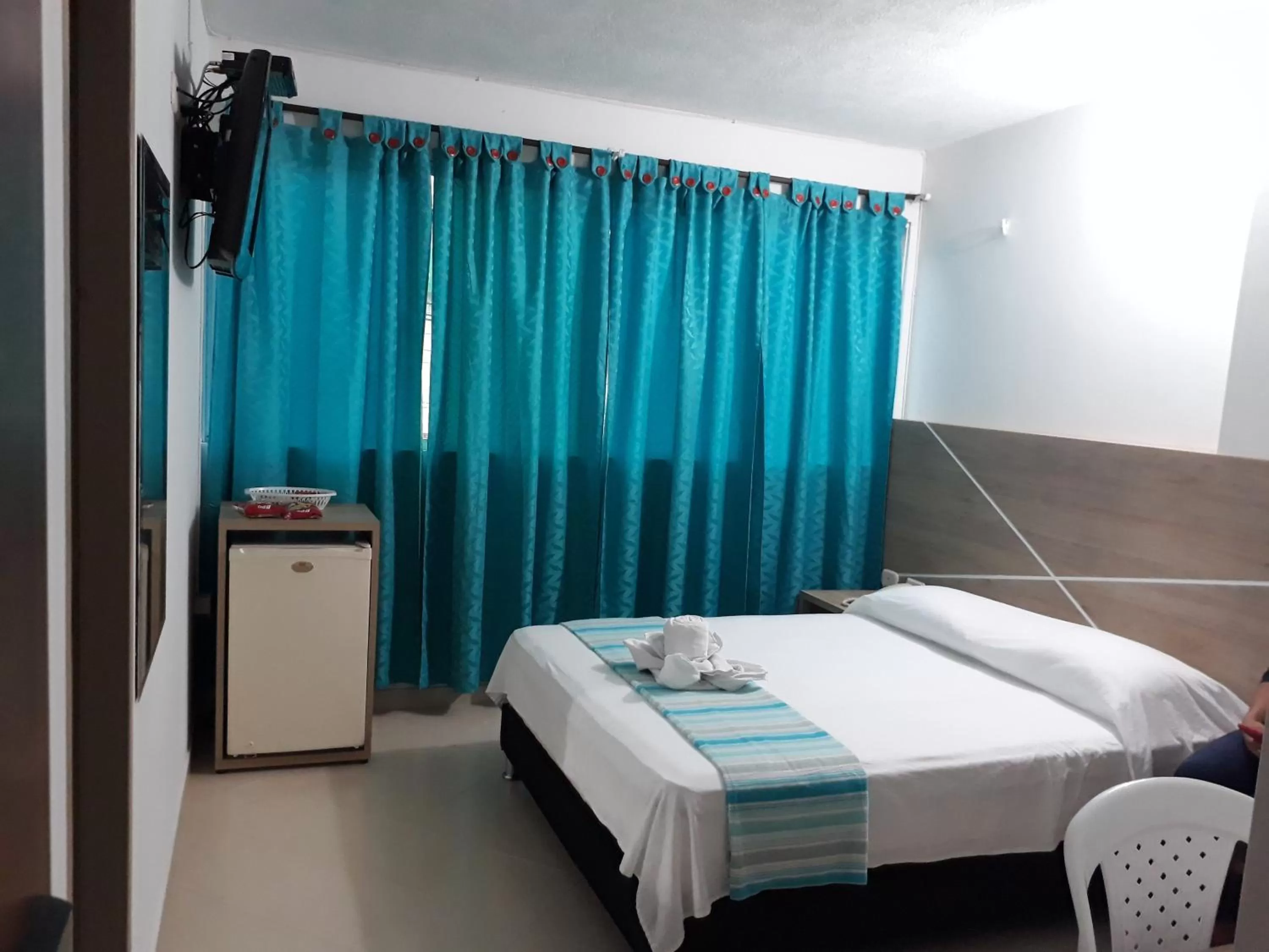 Photo of the whole room, Bed in Hotel Comercial