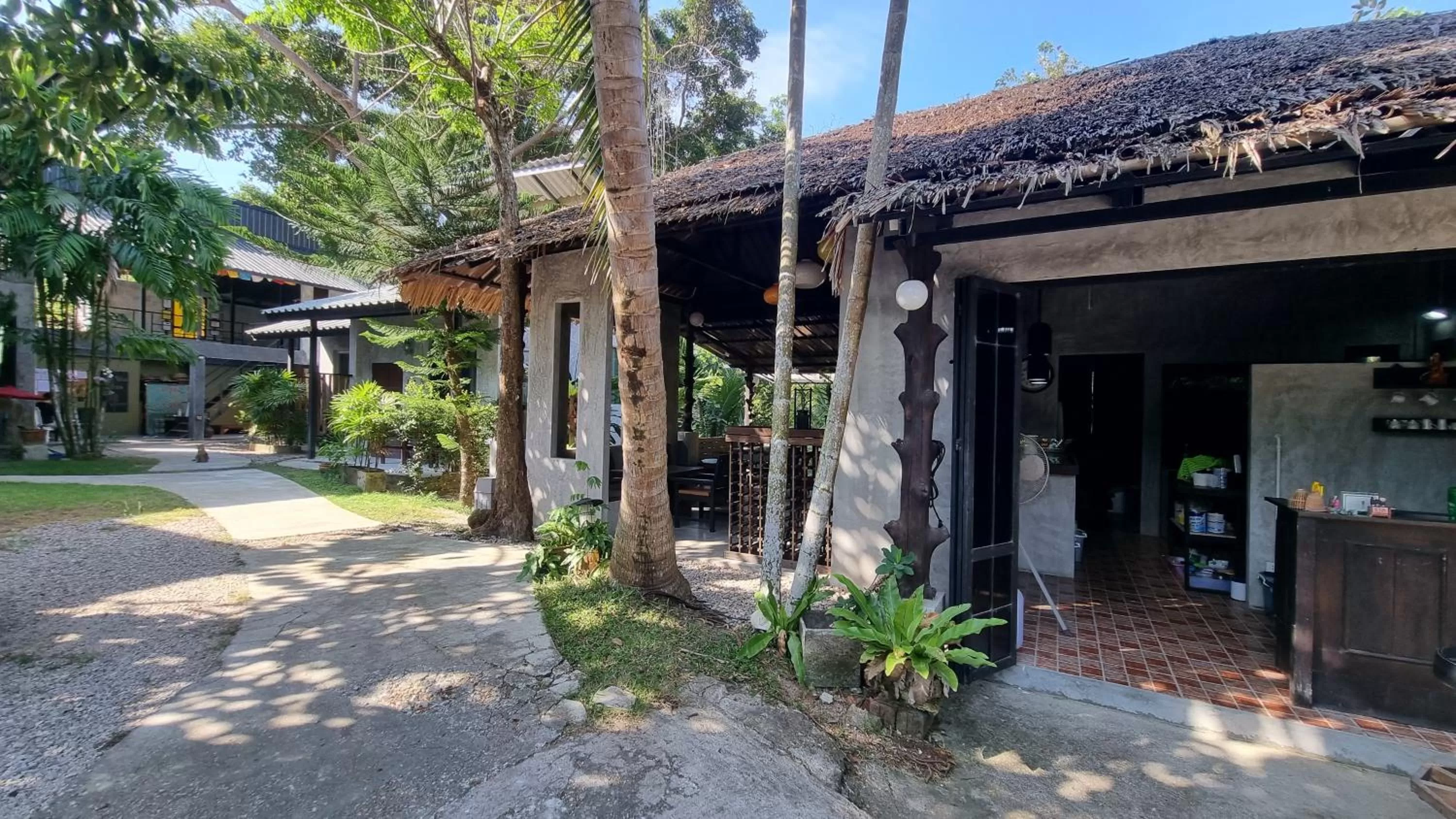 Facade/entrance, Property Building in Aonang Third Place Hometel